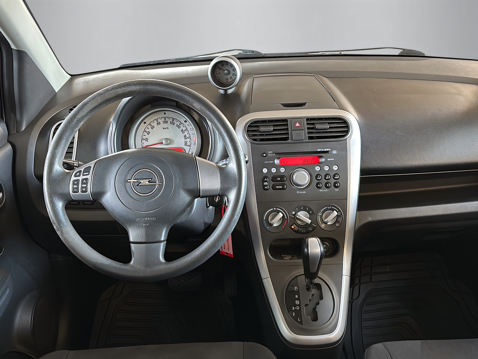 OPEL Agila 1.2 Enjoy-image-4