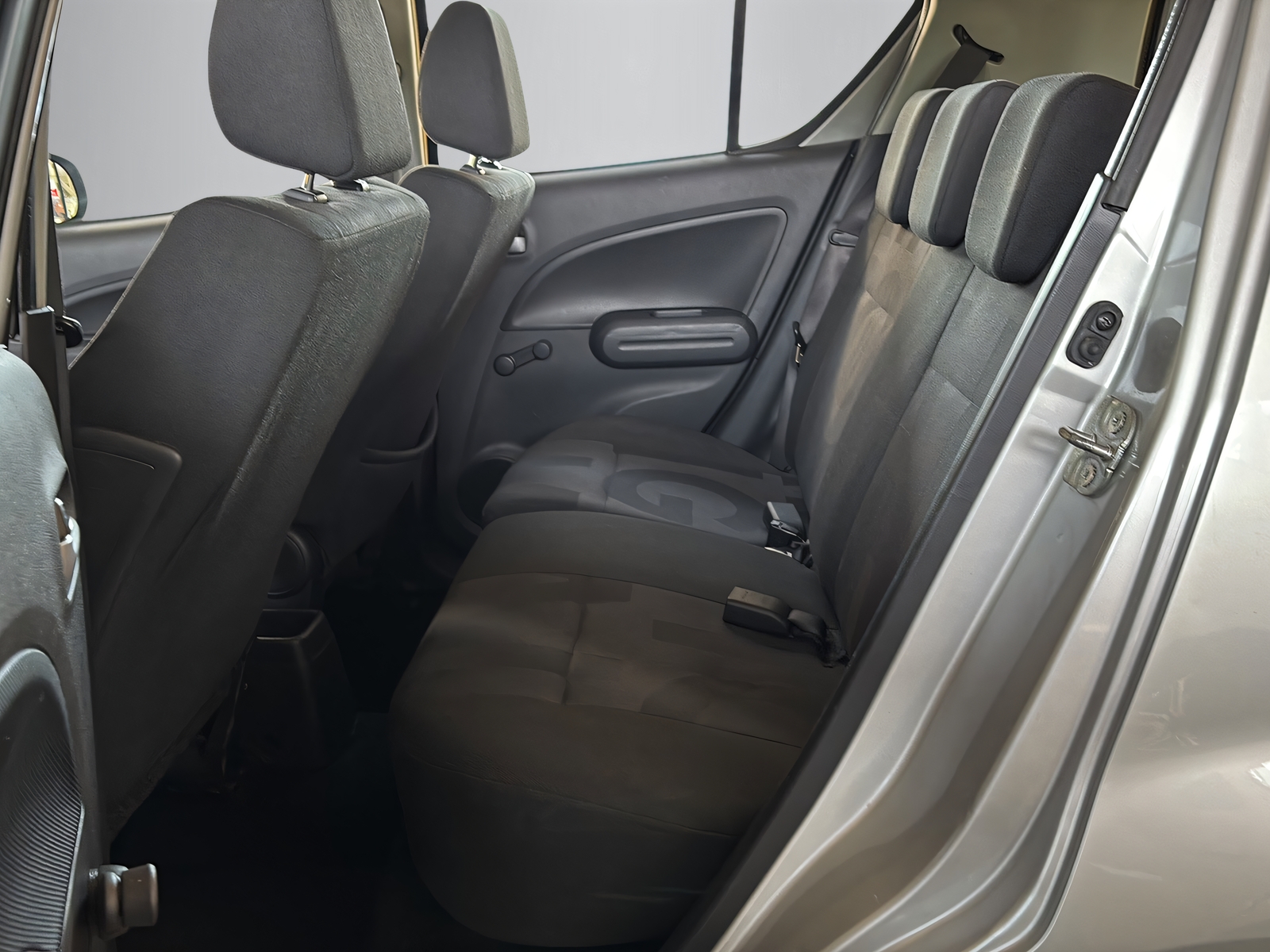 OPEL Agila 1.2 Enjoy-image-6