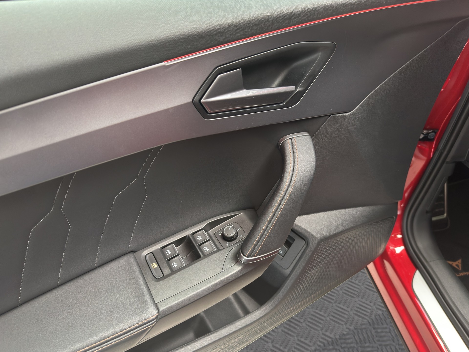 CUPRA Formentor 2.0TSI VZ 4Drive DSG-image-8