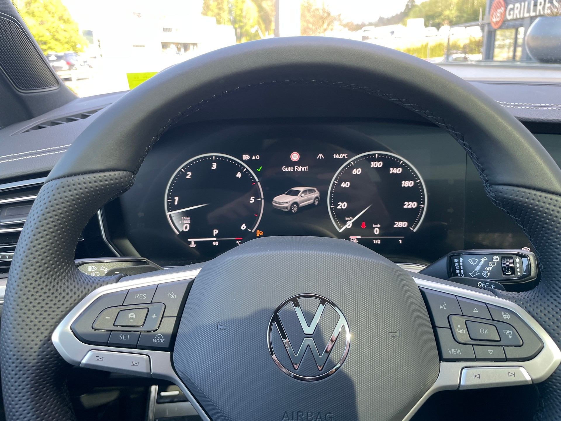 VW Touareg 3.0 TDI R-Line Final Edition Tiptronic, VOLLAUSSTATTUNG-image-29