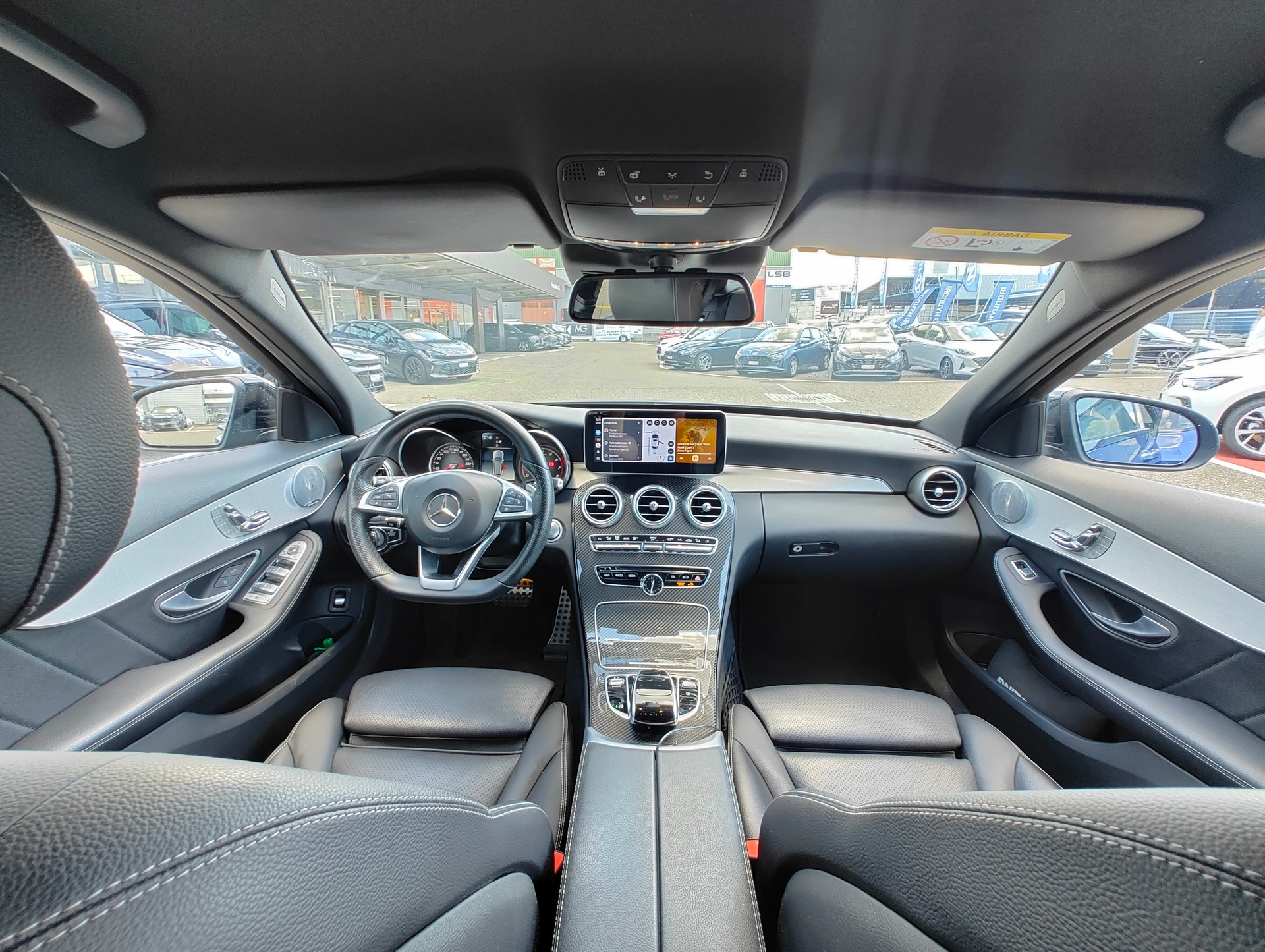 MERCEDES-BENZ C300 AMG Line 9G-Tronic-image-16