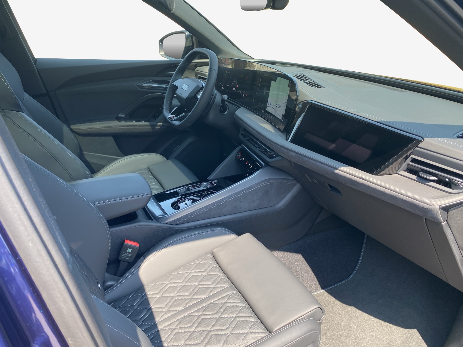 AUDI SQ5 TFSI quattro S-tronic-image-15