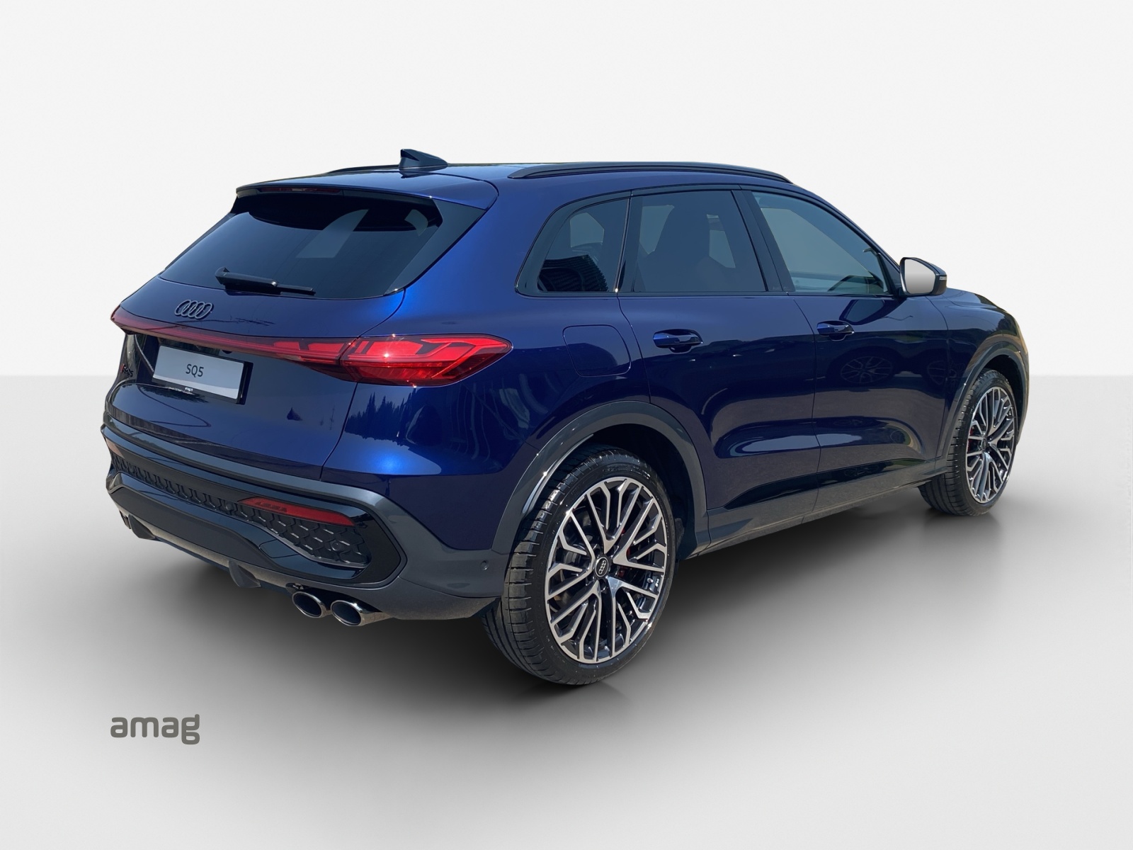 AUDI SQ5 TFSI quattro S-tronic-image-4