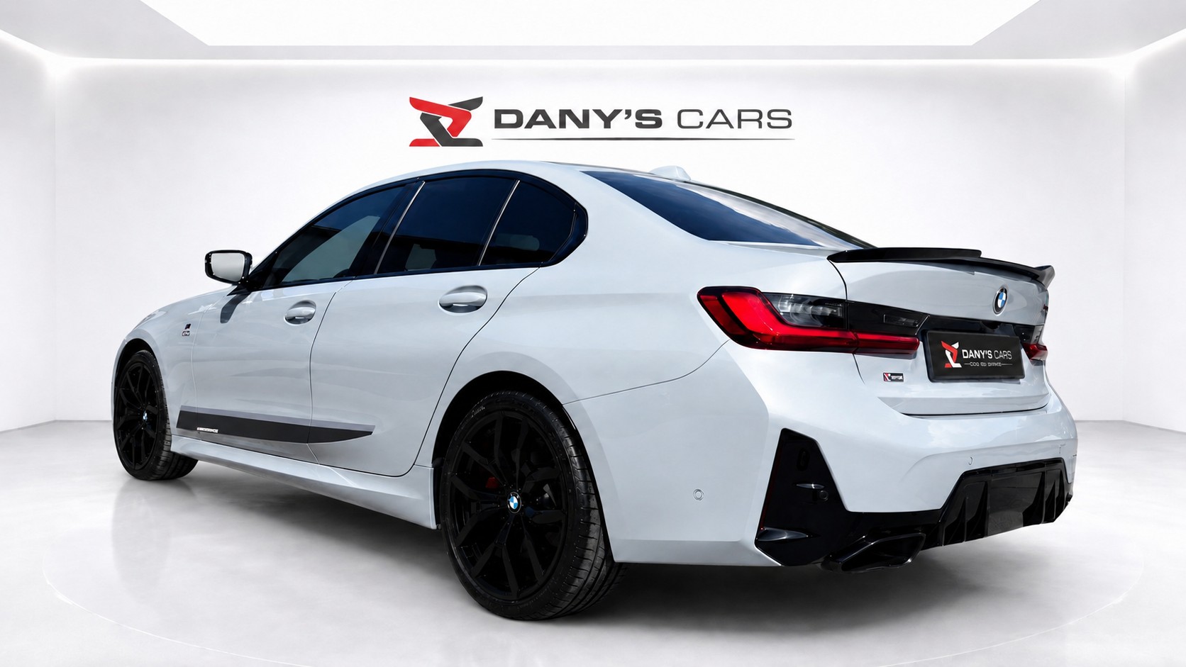 BMW M340i xDrive 48V Steptronic M Sport-image-6