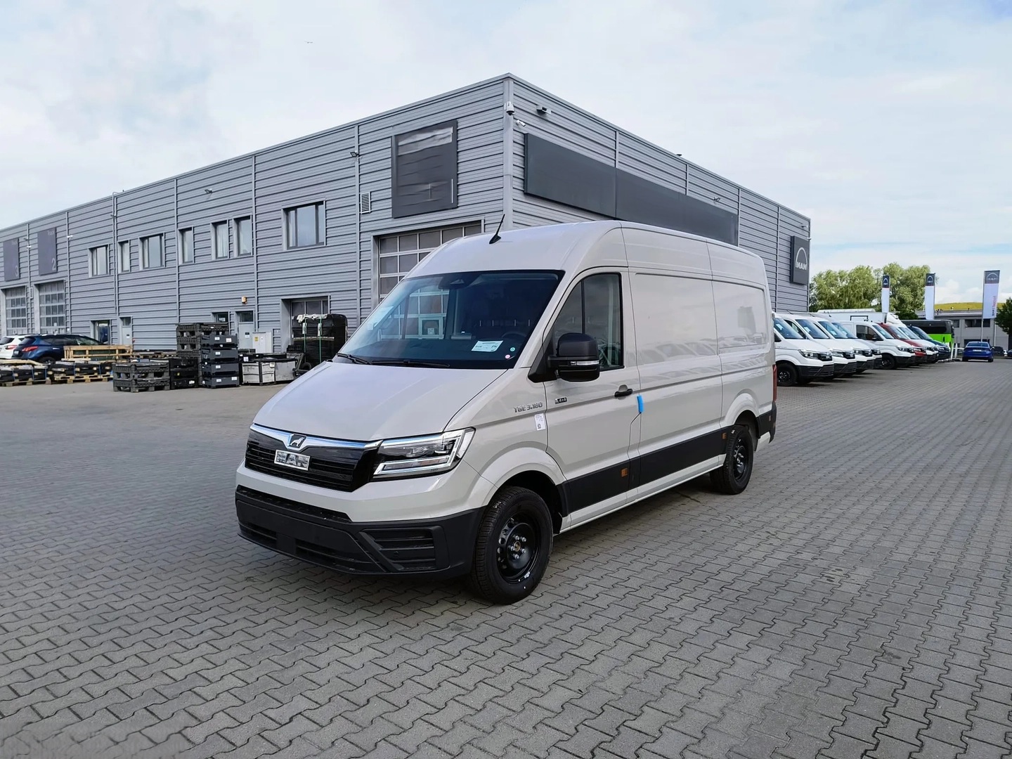 MAN TGE 3.5 4x4 Automat Kasten