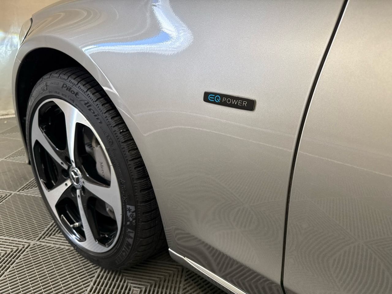MERCEDES-BENZ C 300 e T-Modell Avantgarde 9G-Tronic-image-15