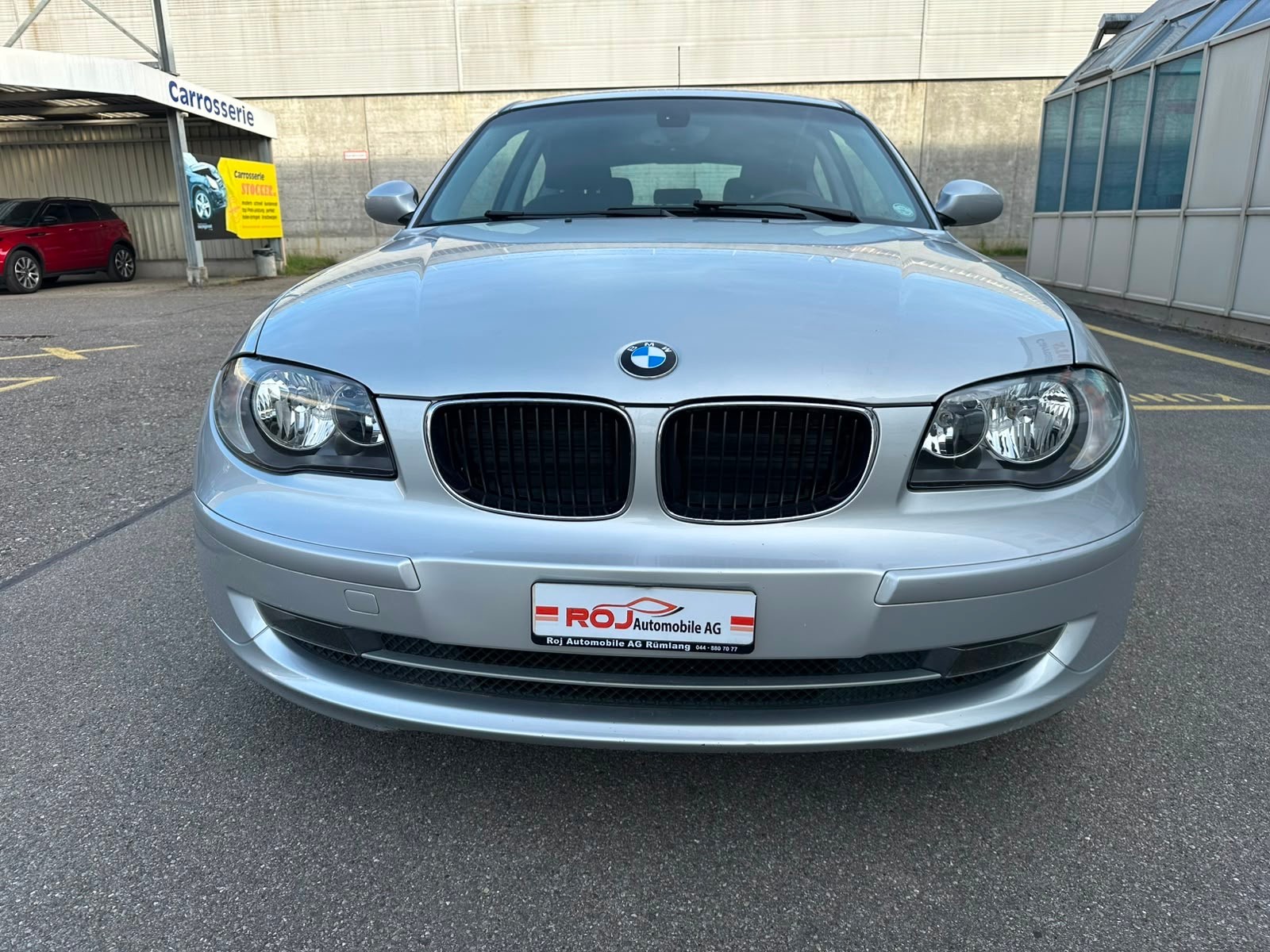BMW 118d Access-showroom-element-2