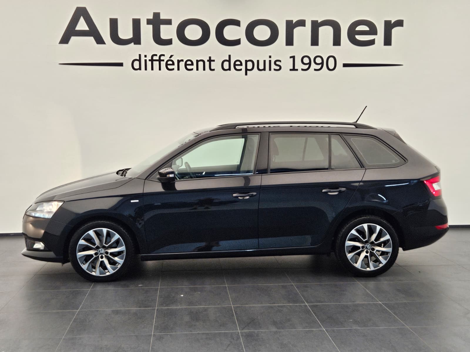 SKODA Fabia Combi 1.0 TSI Clever DSG-showroom-element-1