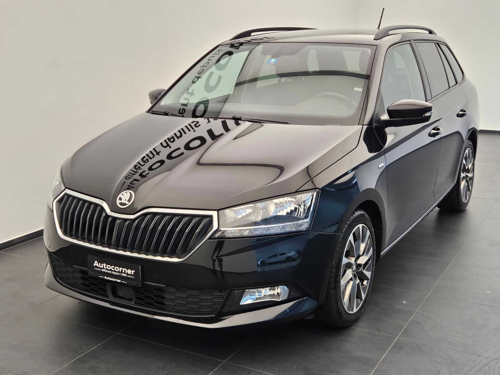 SKODA Fabia Combi 1.0 TSI Clever DSG-showroom-element-2