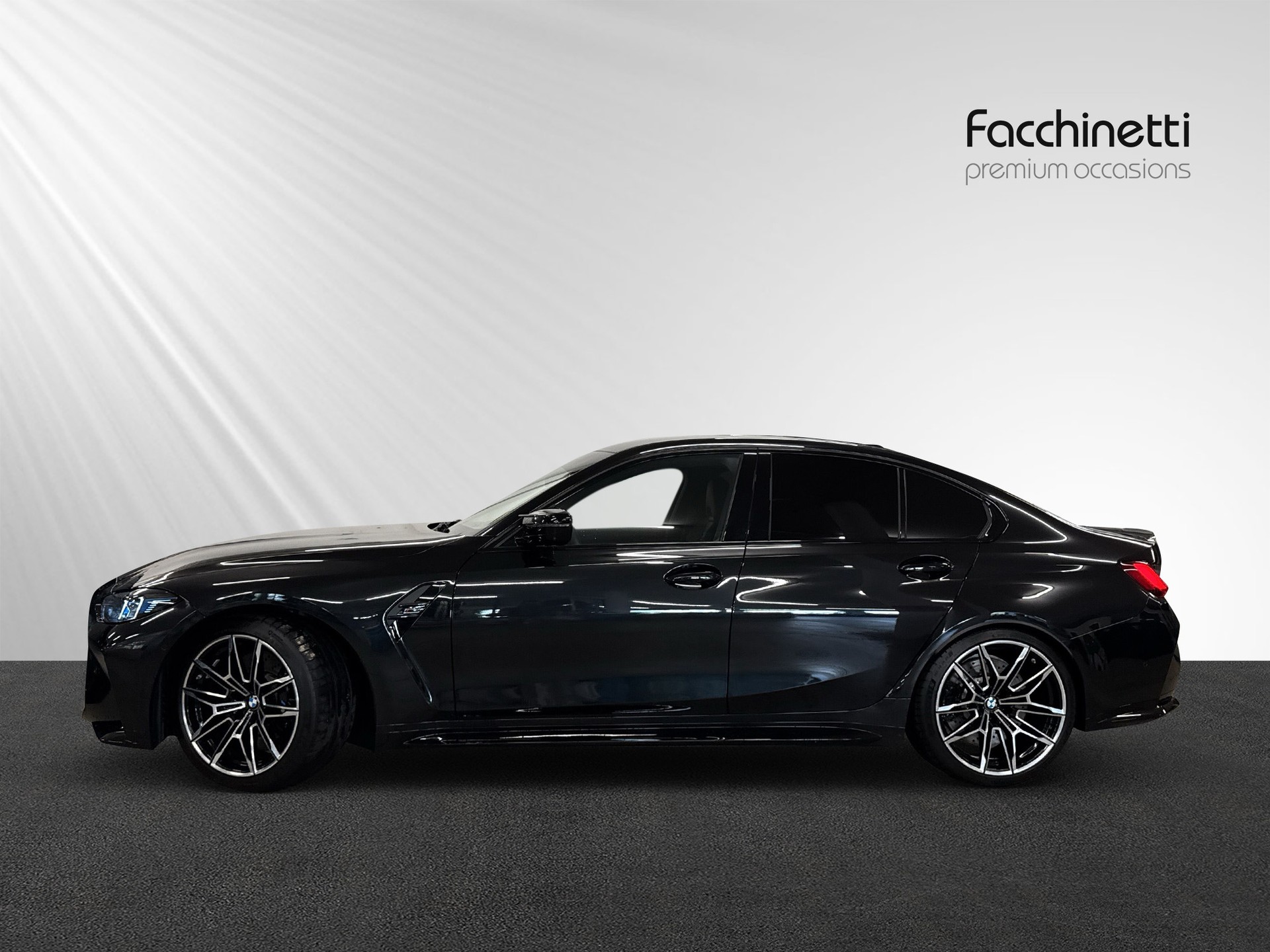BMW M3 Competition M xDrive-showroom-element-1