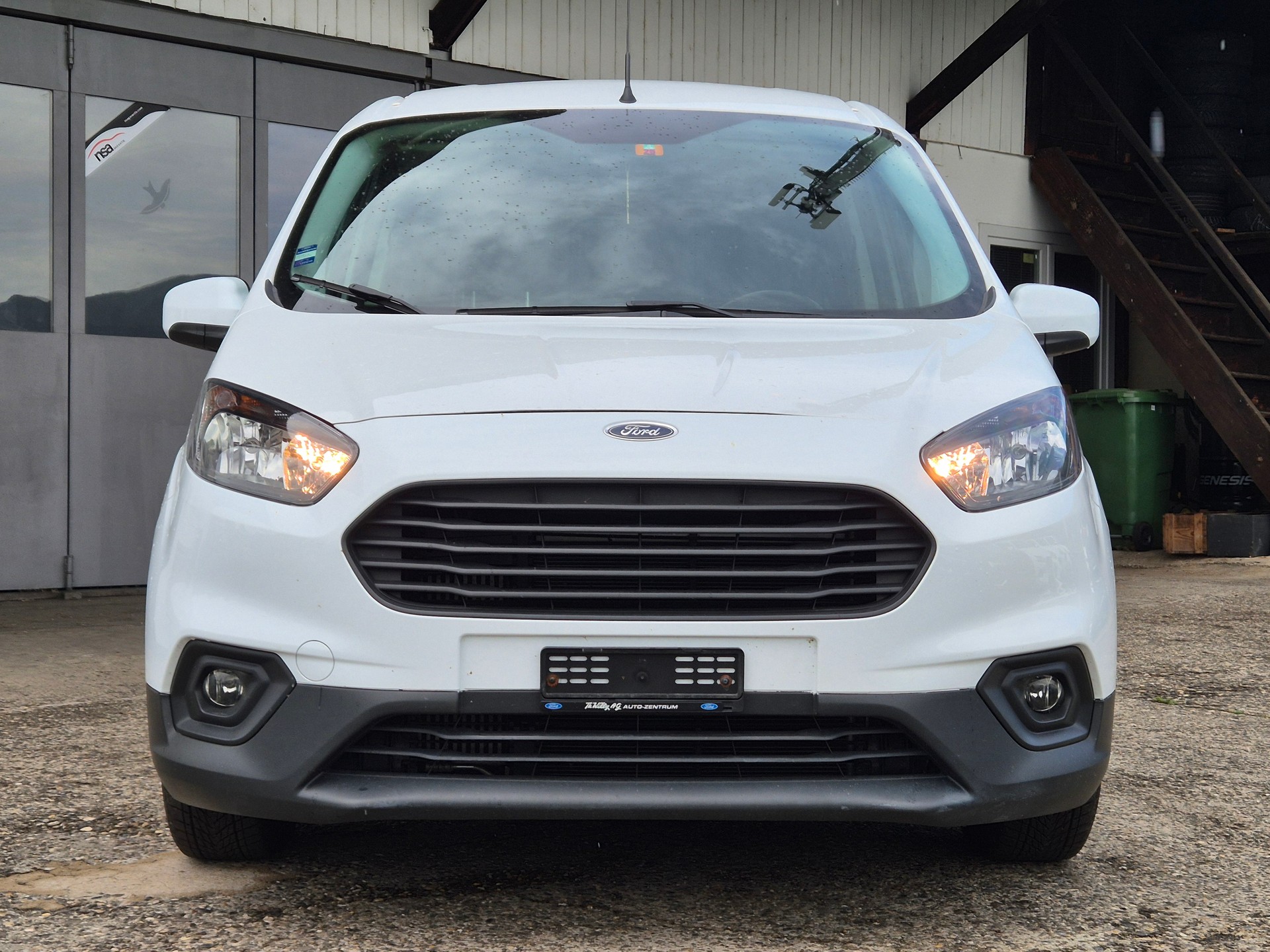 FORD Transit Courier Combi 1.5 TDCi Trend-showroom-element-1