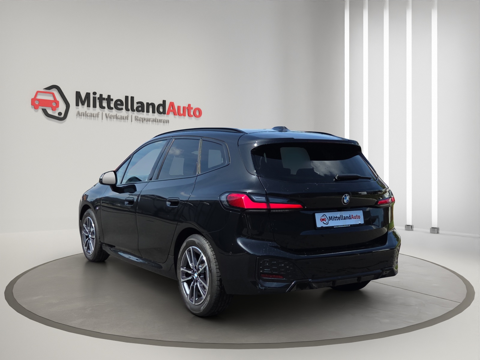 BMW 218d Active Tourer M Sport DKG-image-13