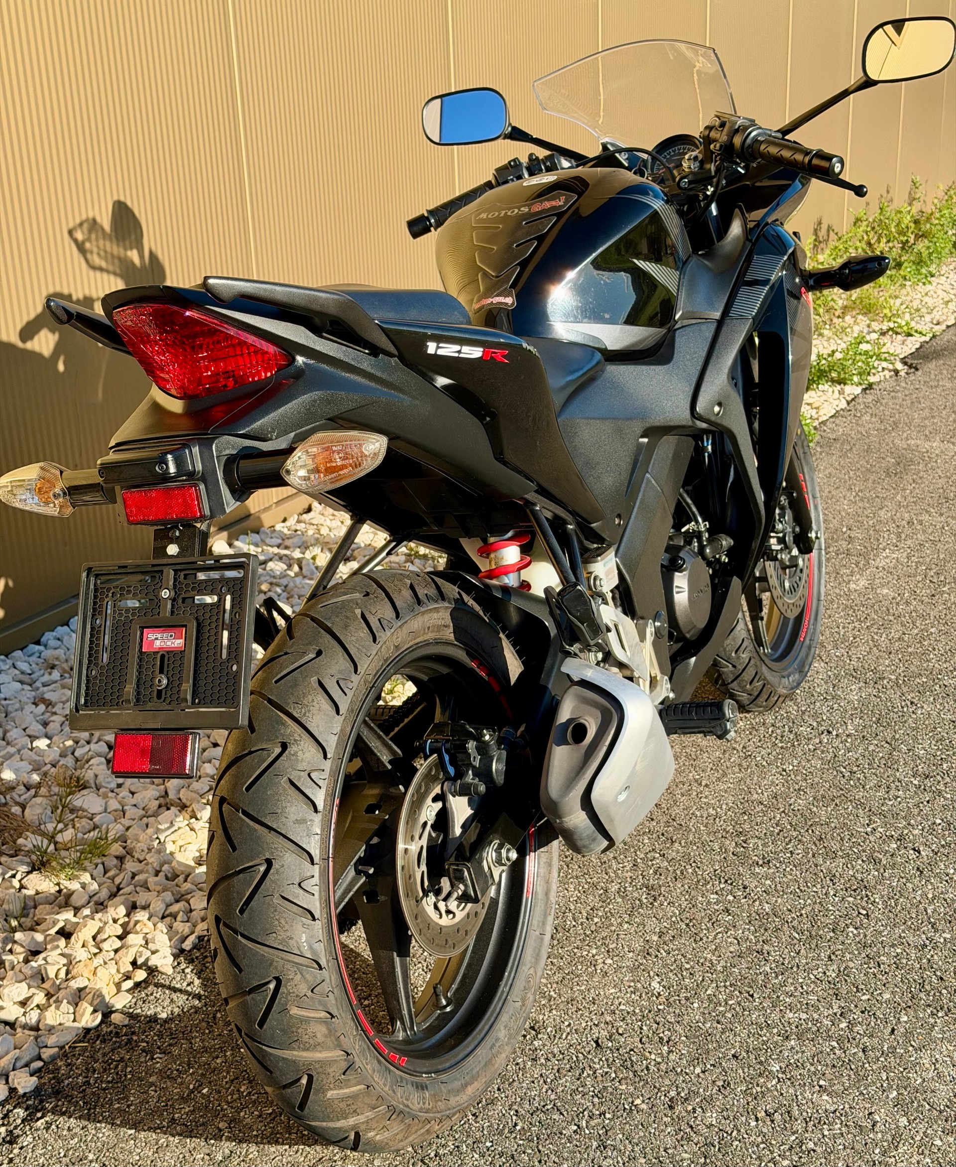 HONDA CBR 125 R-image-5