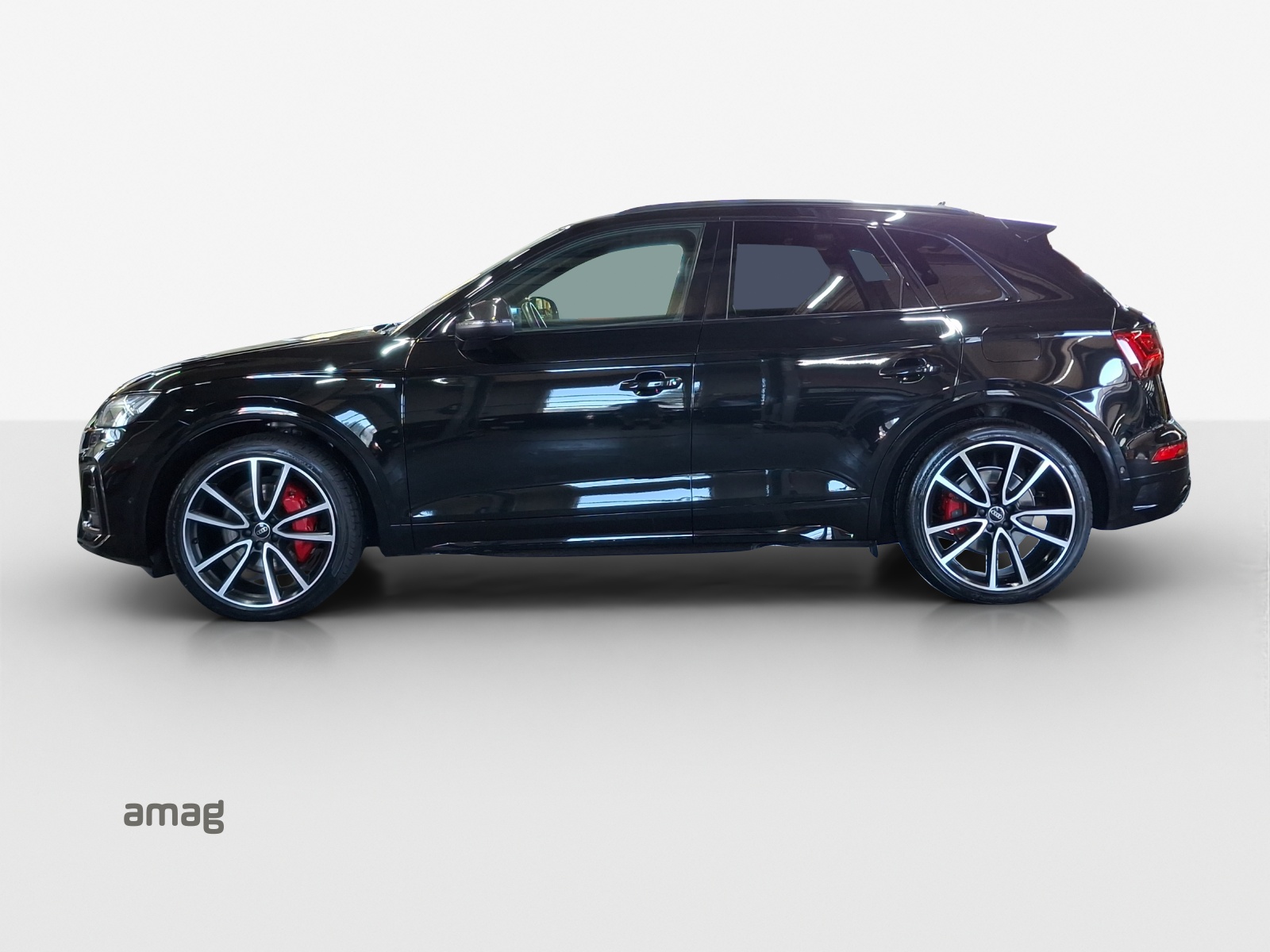 AUDI Q5 55 TFSI e PHEV S line quattro S-tronic-showroom-element-1