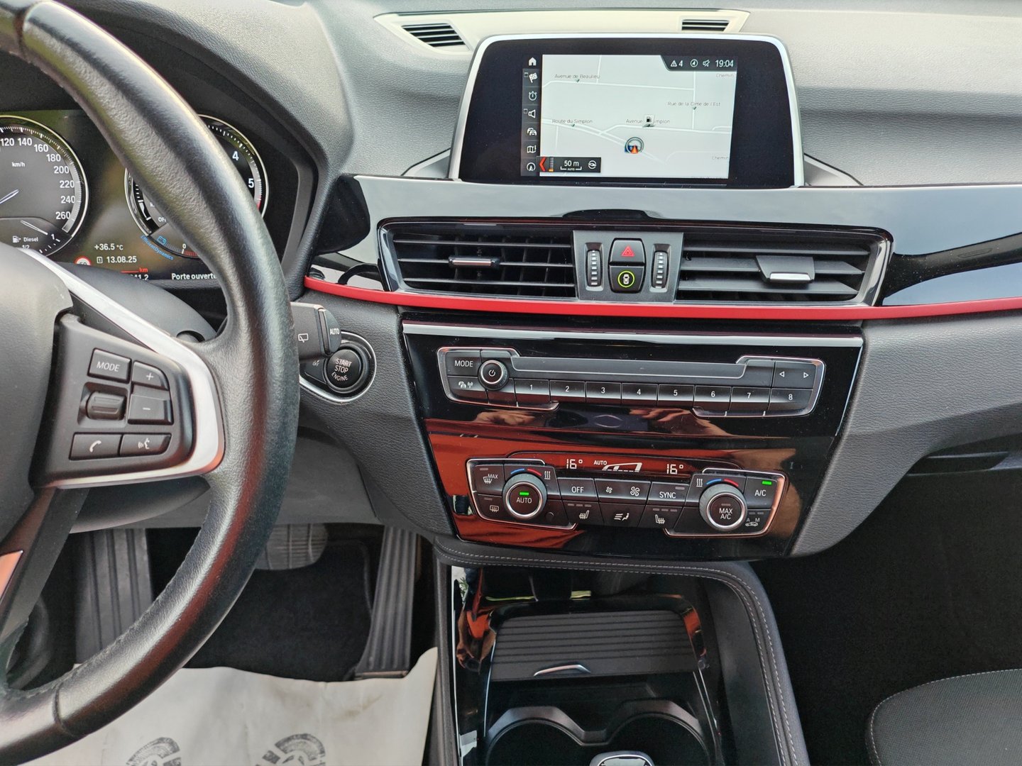 BMW X1 xDrive 18d Sport Line Steptronic – ACC, caméra, comfort access [Expertisé + Garantie 12 mois]-image-14