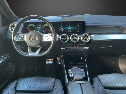 MERCEDES-BENZ GLB 250 AMG Line 4 MATIC-image-7