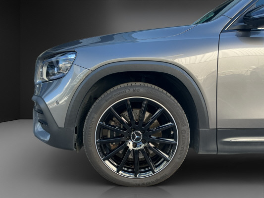 MERCEDES-BENZ GLB 250 AMG Line 4 MATIC-image-12