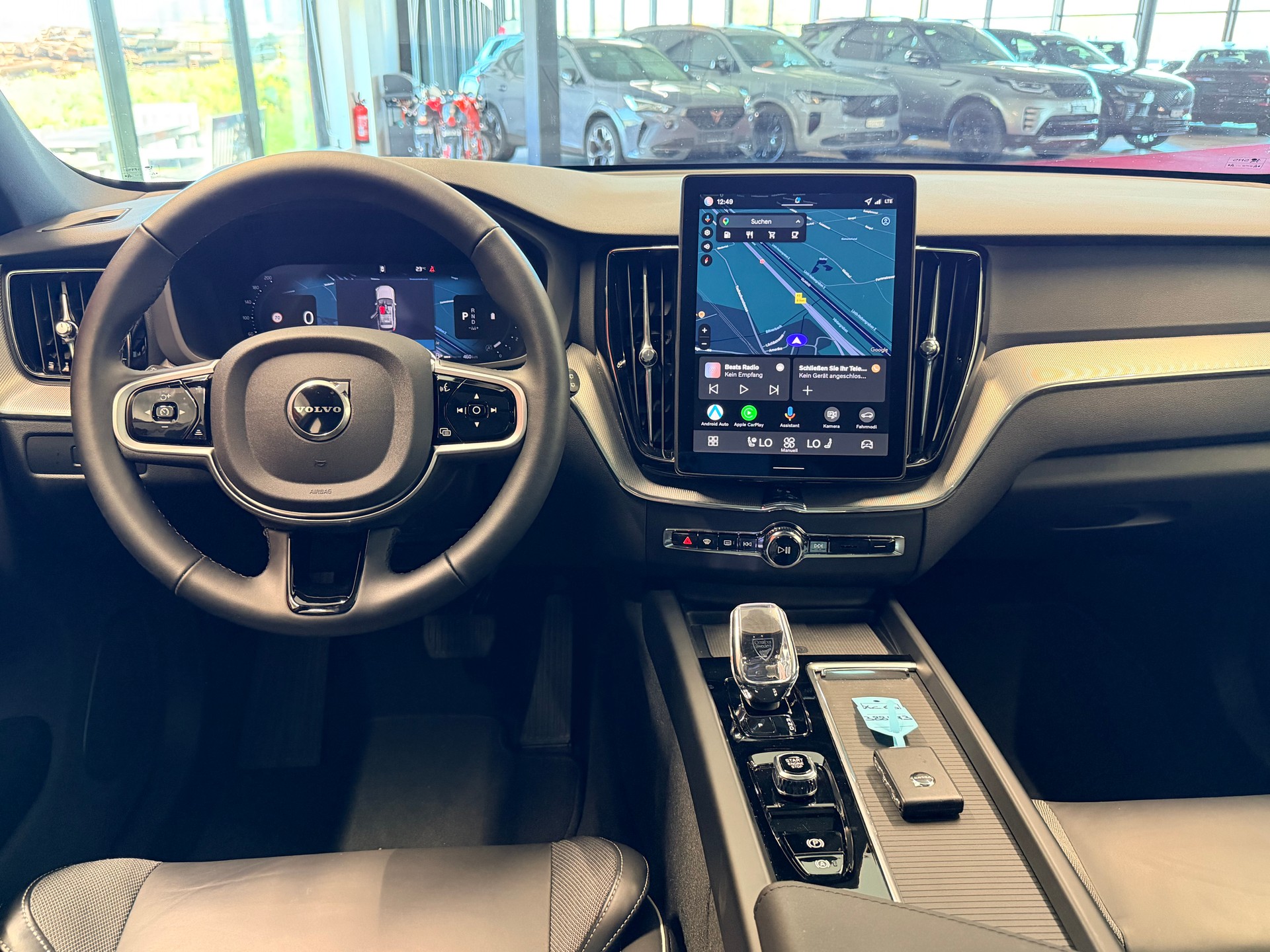 VOLVO XC60 B5 Benzin Mild Hybrid AWD Black Edition Geartronic-image-18