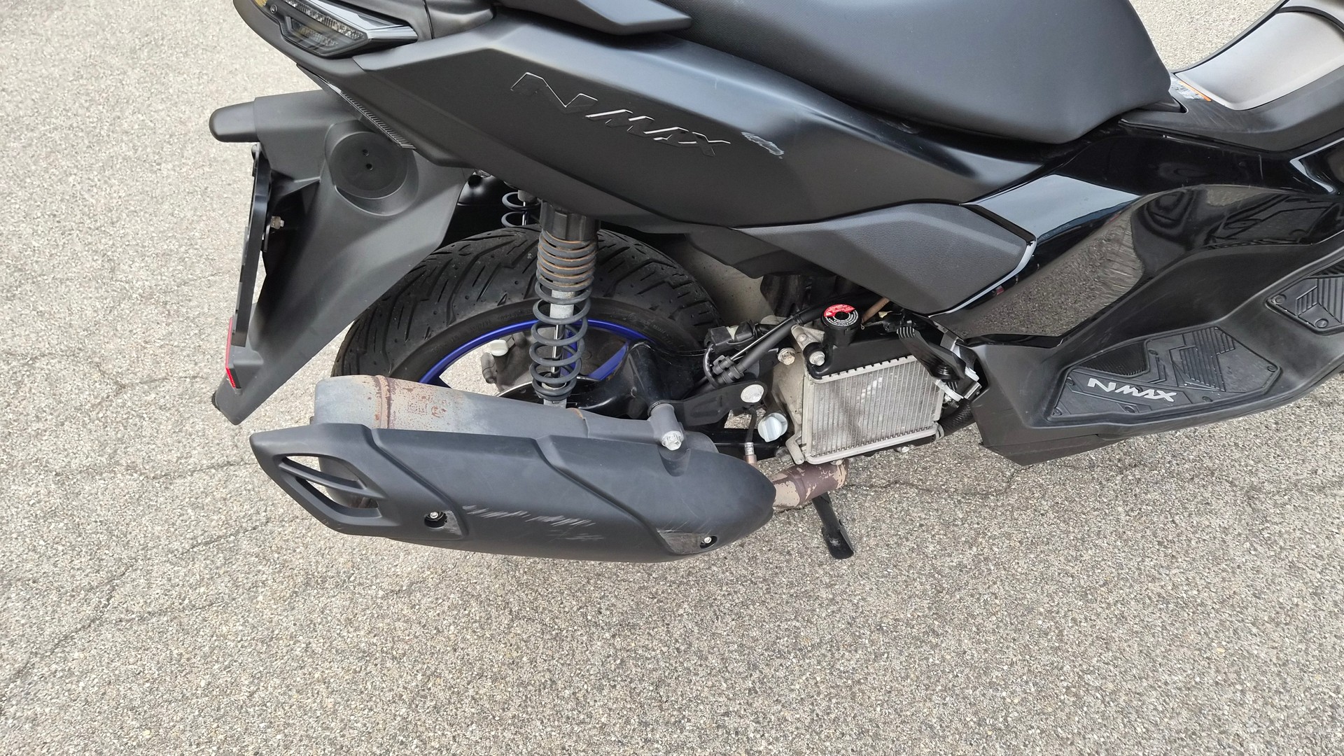 YAMAHA N-MAX GPD 125-image-7