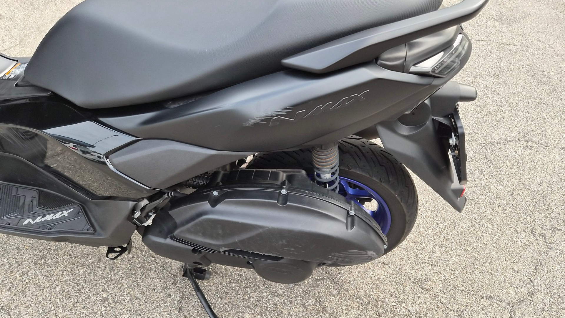 YAMAHA N-MAX GPD 125-image-6