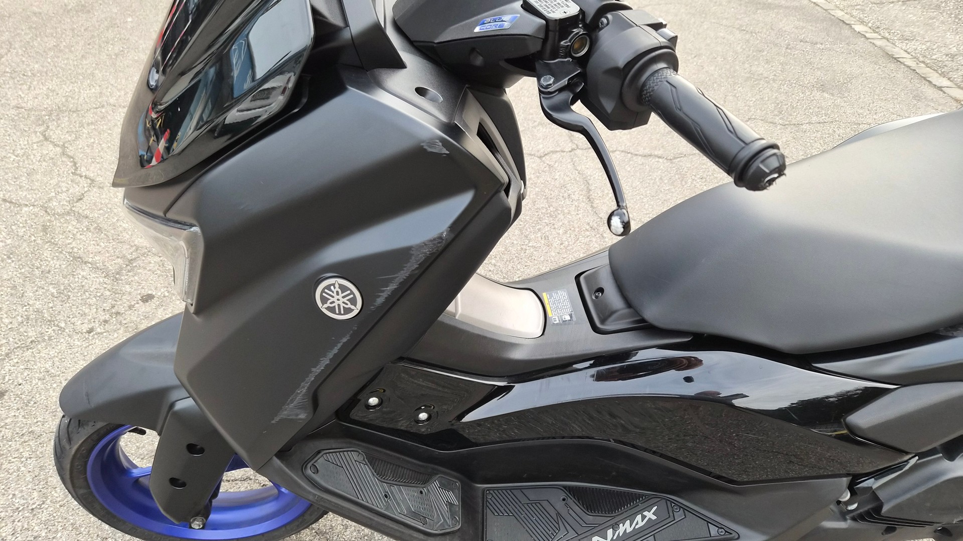 YAMAHA N-MAX GPD 125-image-5