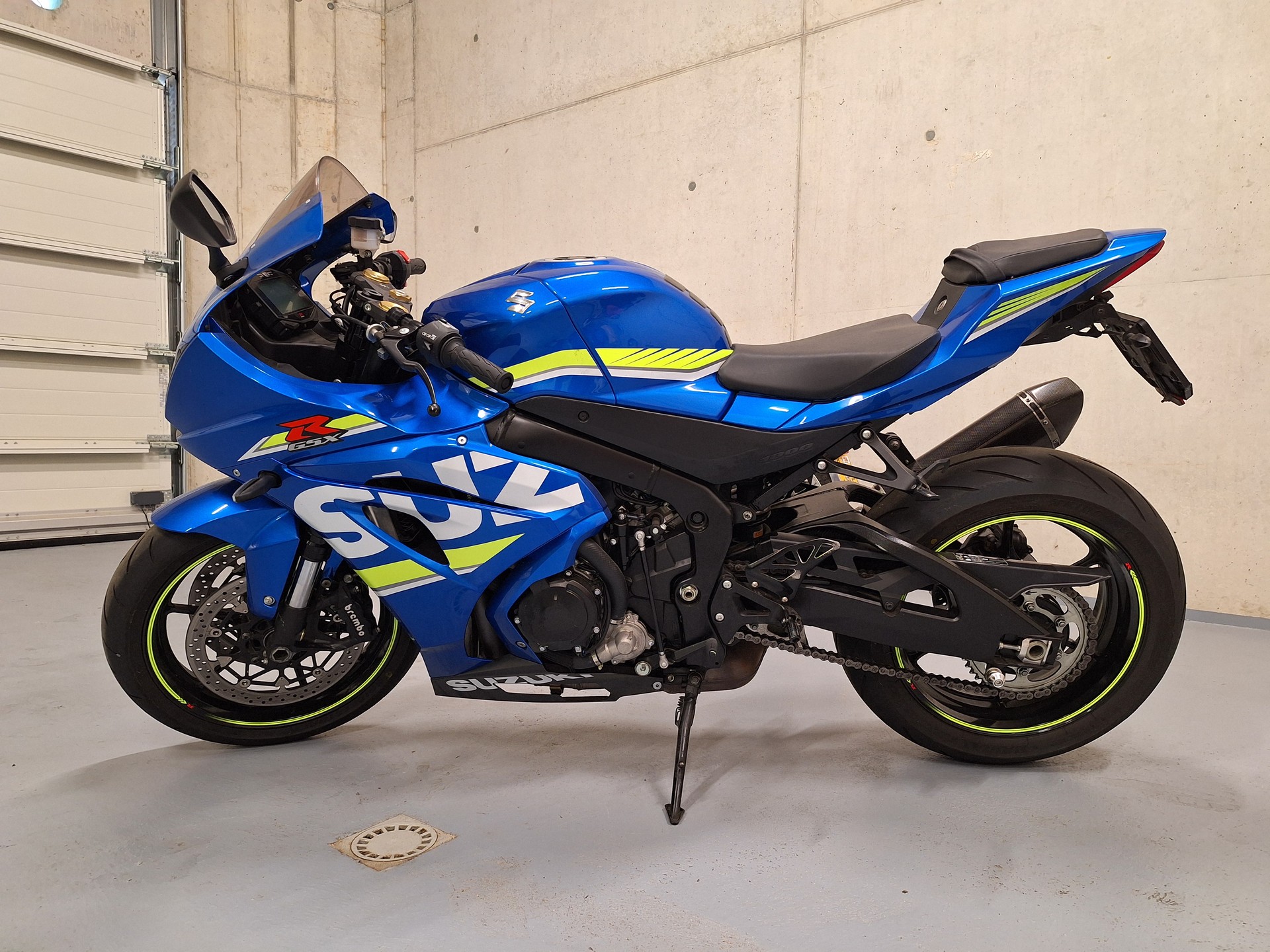 SUZUKI GSX-R 1000 ABS L7-image-4