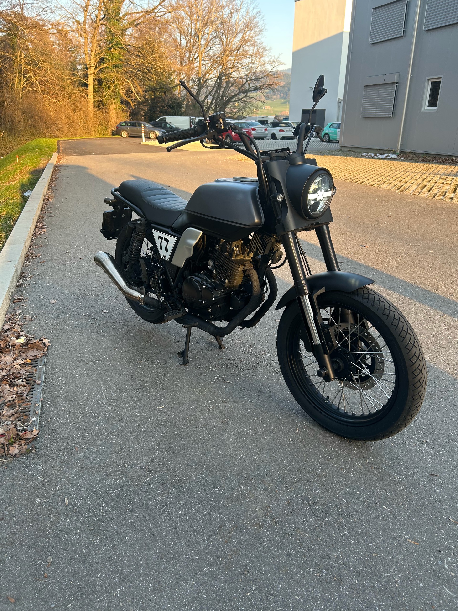 BRIXTON Glanville 250X-image-0