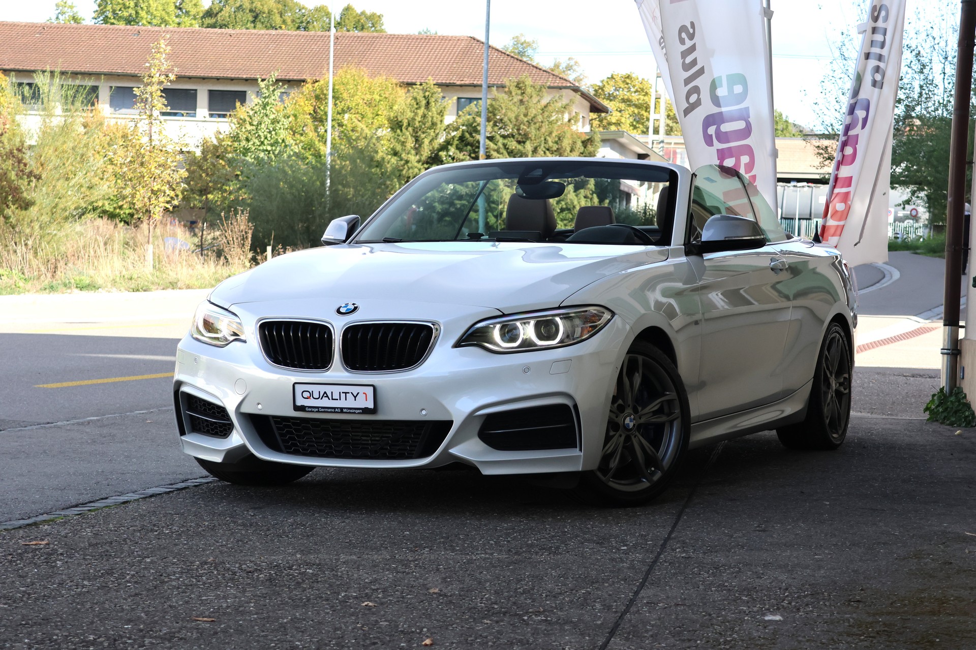 BMW M235i xDrive Steptronic-showroom-element-2
