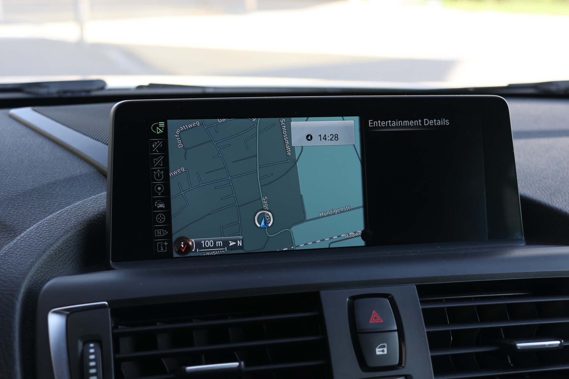 BMW M235i xDrive Steptronic-image-17