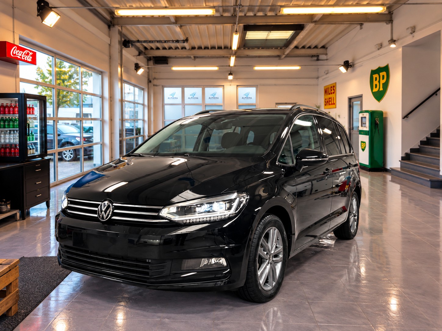 VW Touran 1.5 TSI EVO Comfortline United DSG Automat 7-Plätzer + AHK 1500kg-showroom-element-1