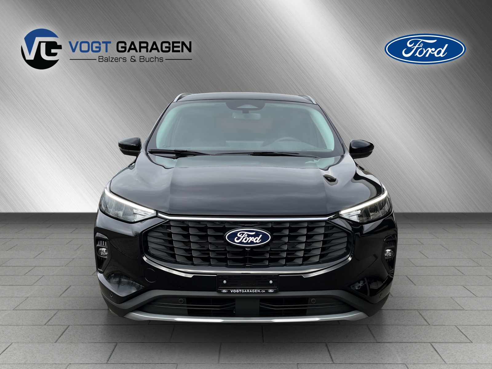 FORD Kuga 2.5 Hybrid Titanium 4x4-showroom-element-1