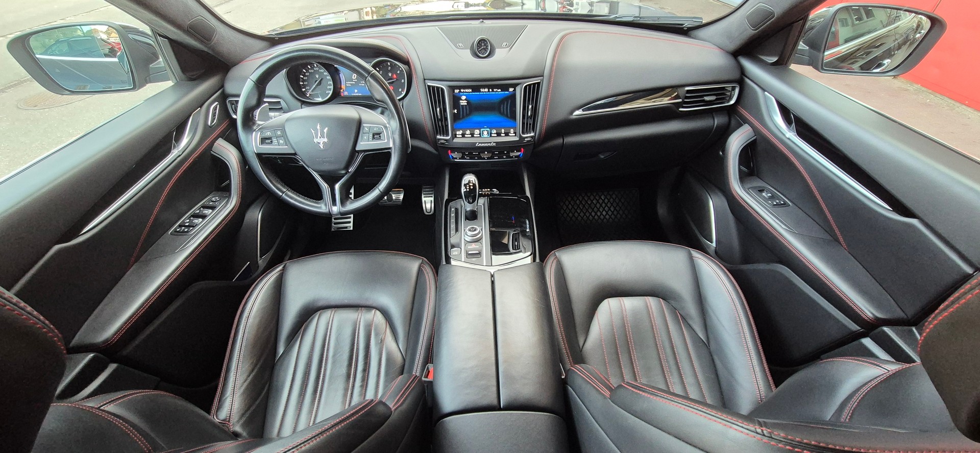 MASERATI Levante D 3.0 V6 Automatica-image-8