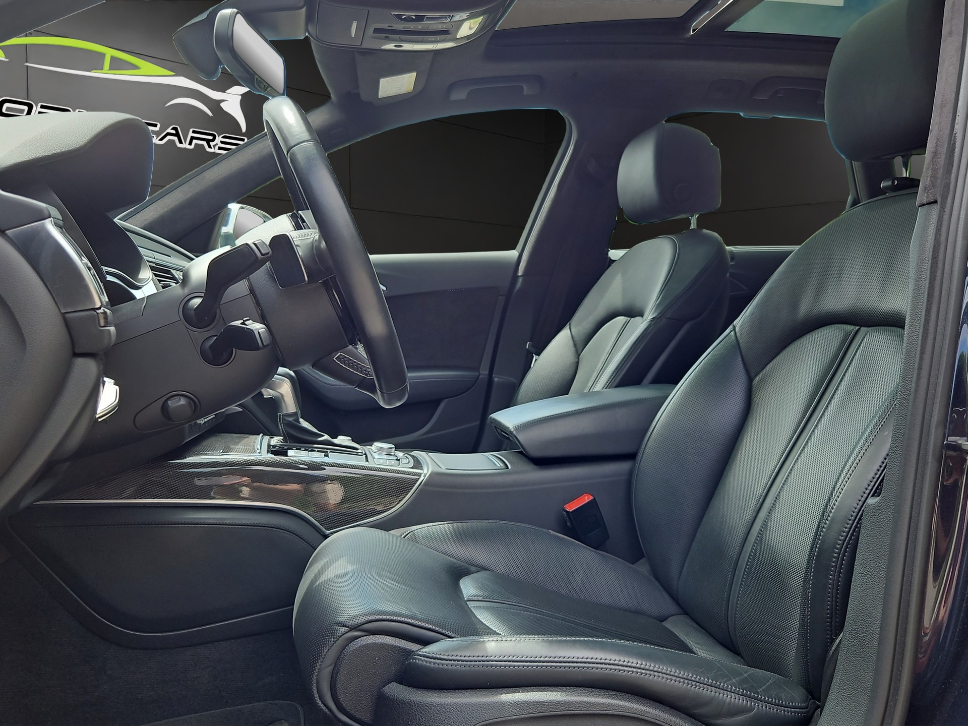 AUDI S6 Avant 4.0 TFSI V8 quattro S-tronic-image-12