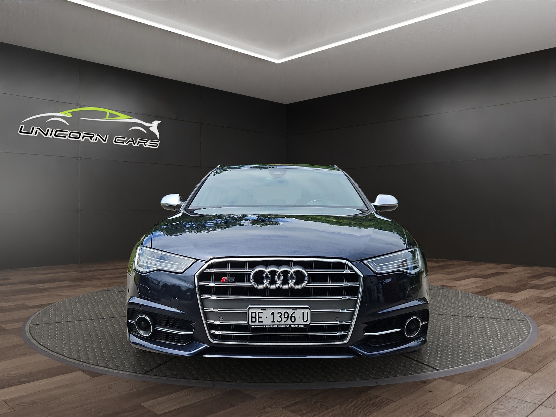 AUDI S6 Avant 4.0 TFSI V8 quattro S-tronic-showroom-element-3