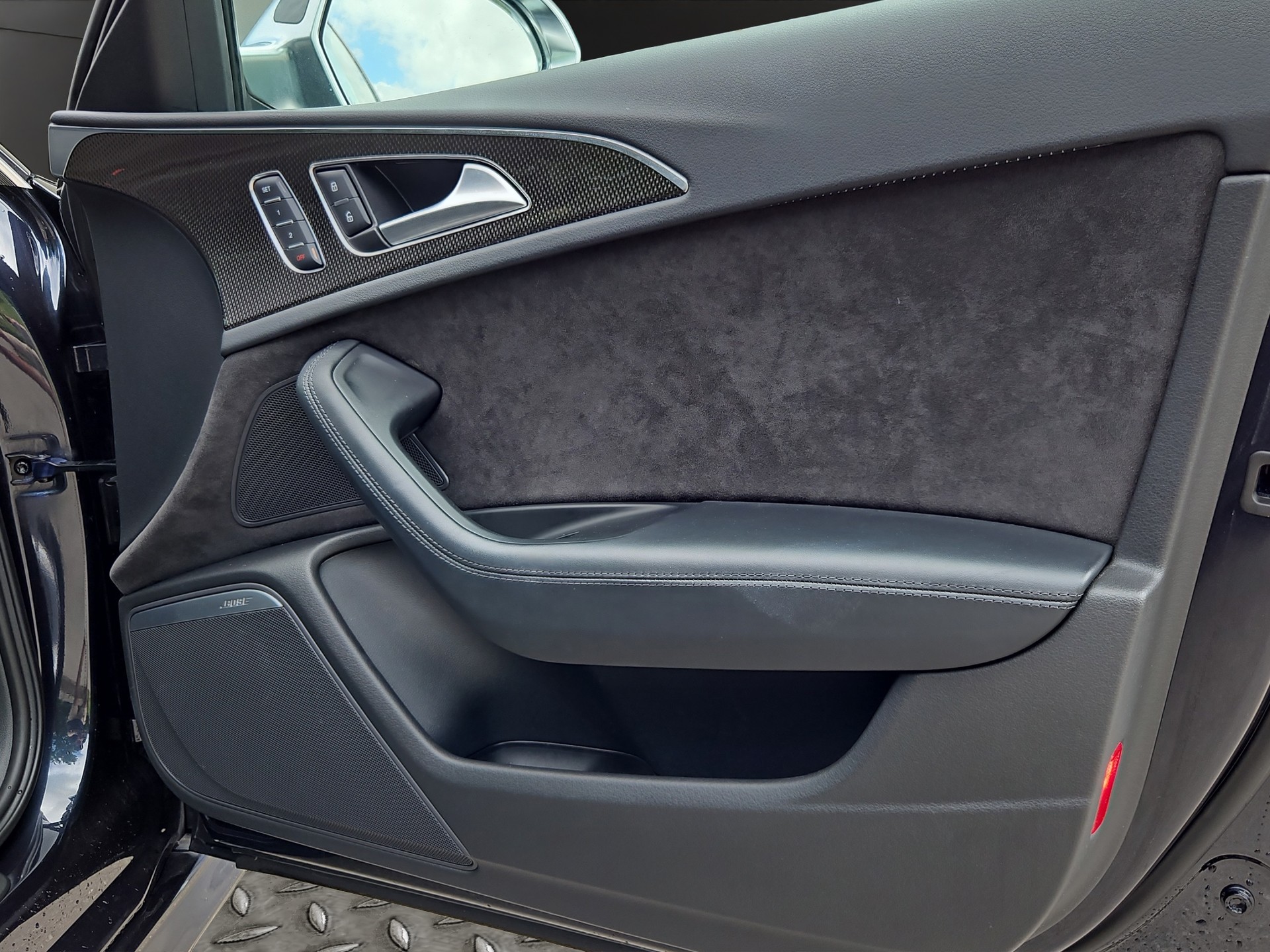 AUDI S6 Avant 4.0 TFSI V8 quattro S-tronic-image-20