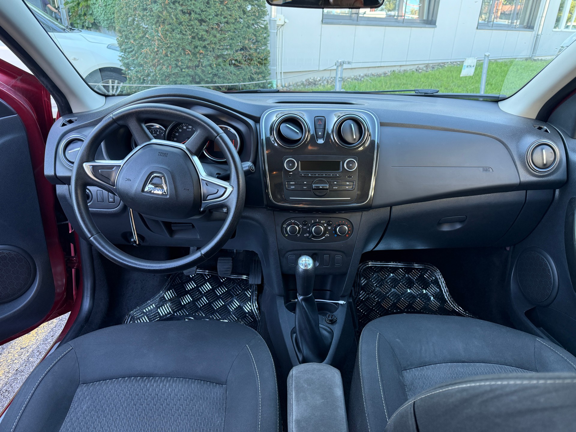 DACIA Logan MCV 0.9 Ambiance-image-7