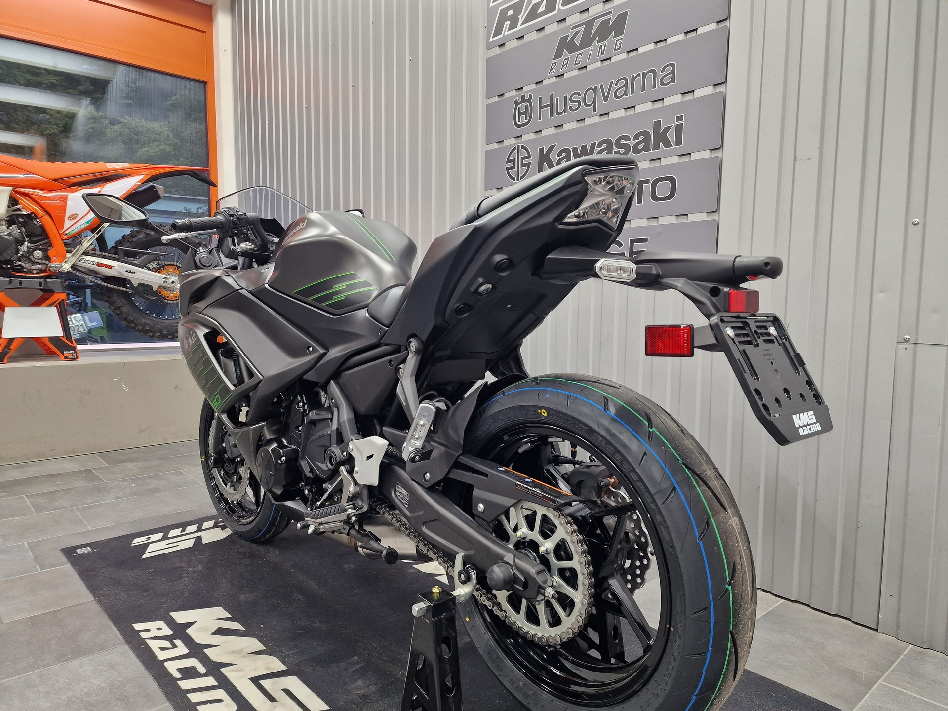 KAWASAKI Ninja 650-image-4