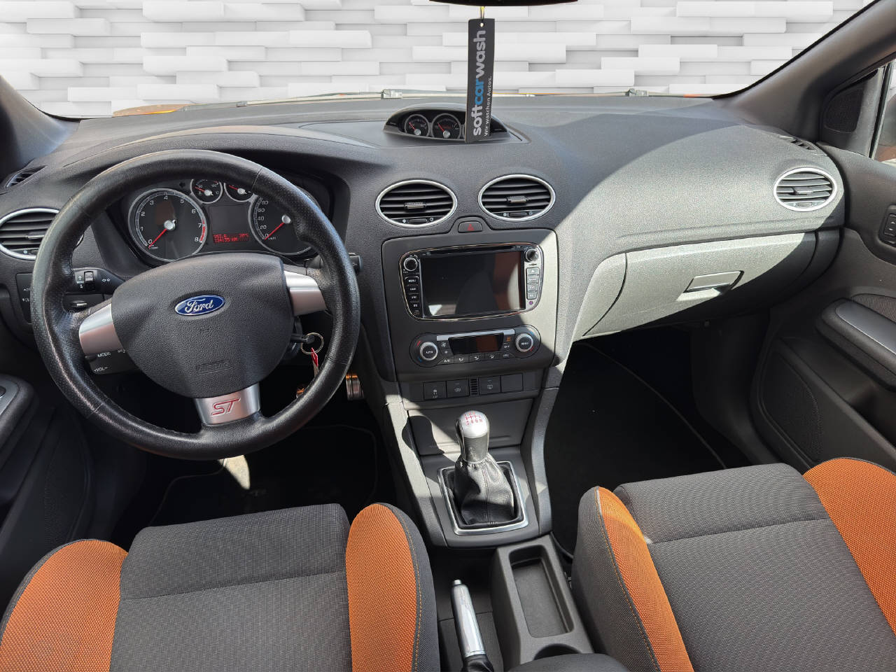 FORD Focus ST-image-8
