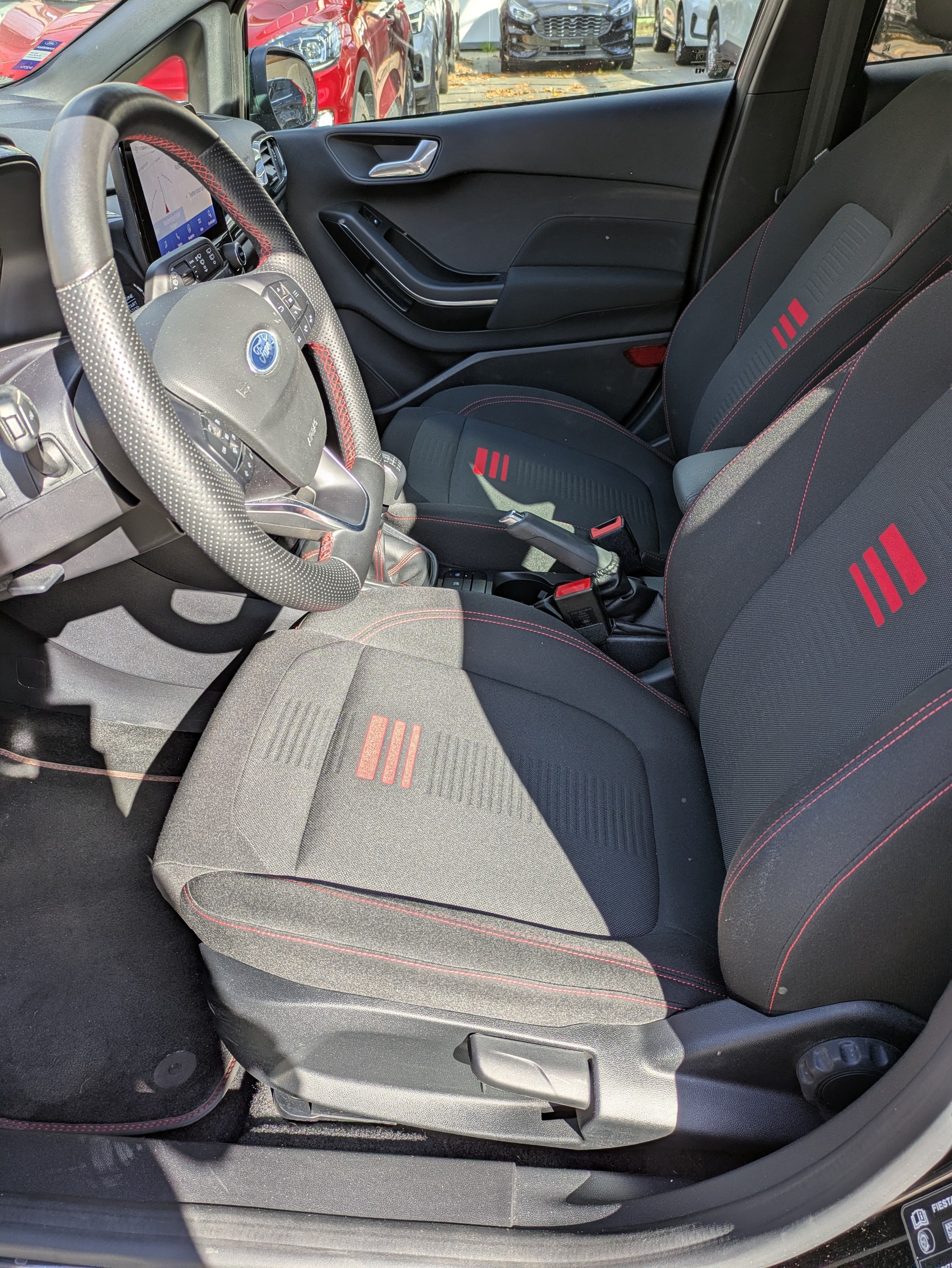 FORD Fiesta 1.0 EcoB 100 ST-Line-image-8