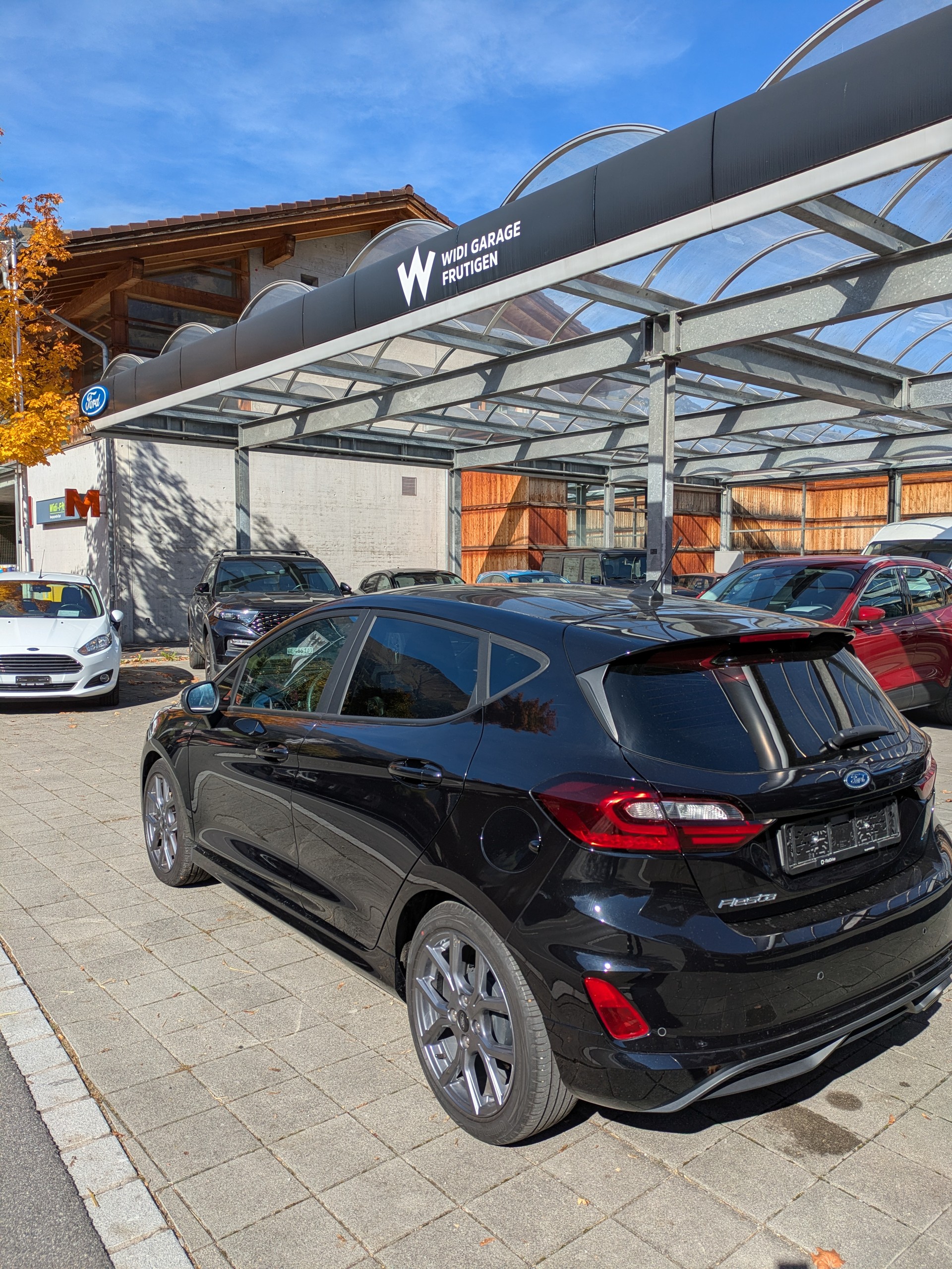 FORD Fiesta 1.0 EcoB 100 ST-Line-showroom-element-3