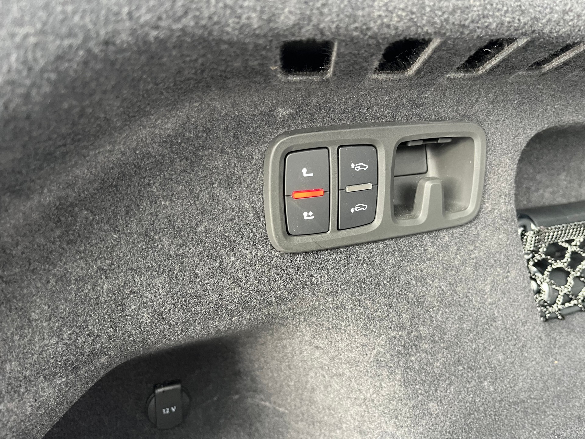 AUDI SQ8 SUV TFSI quattro tiptronic-image-8