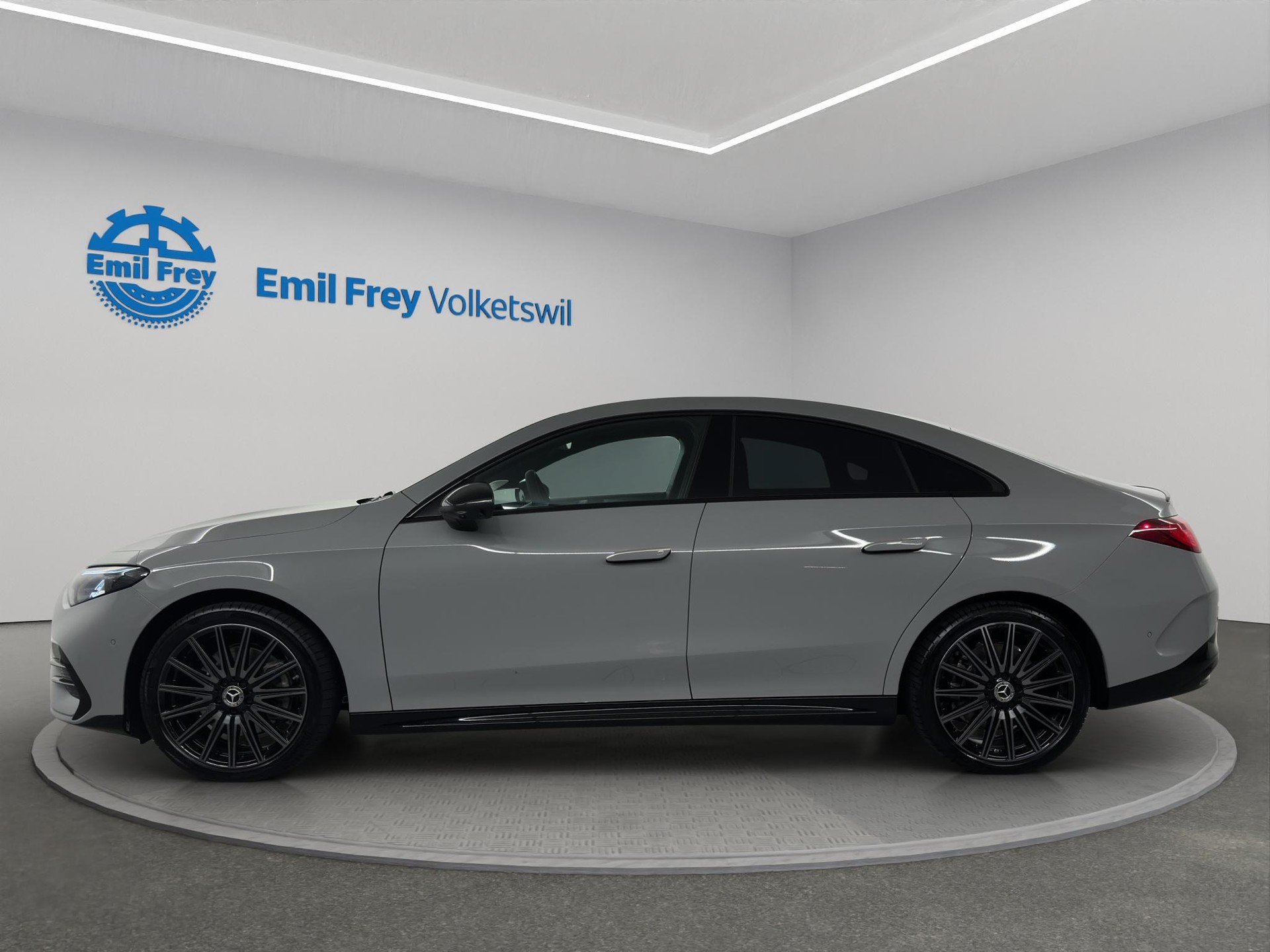 MERCEDES-BENZ CLA 350 AMG Line 4matic-showroom-element-1