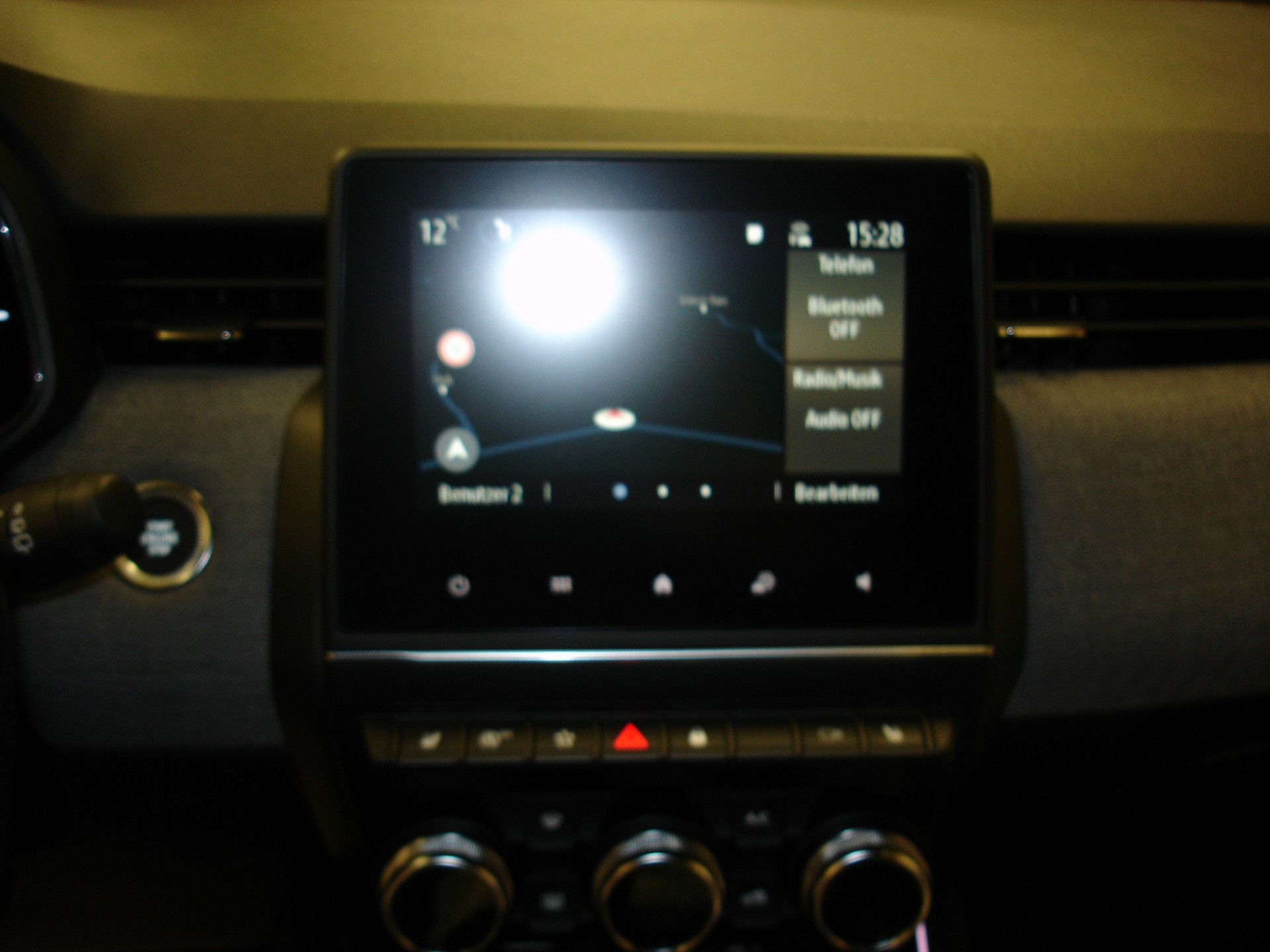 RENAULT Clio 1.0 Techno-image-14
