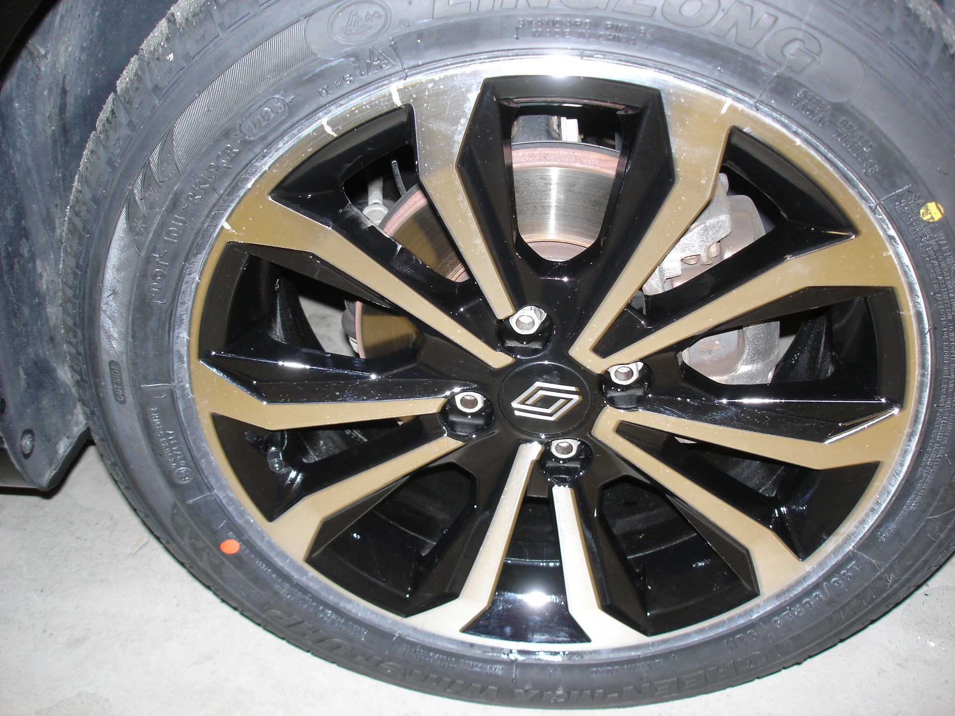 RENAULT Clio 1.0 Techno-image-12