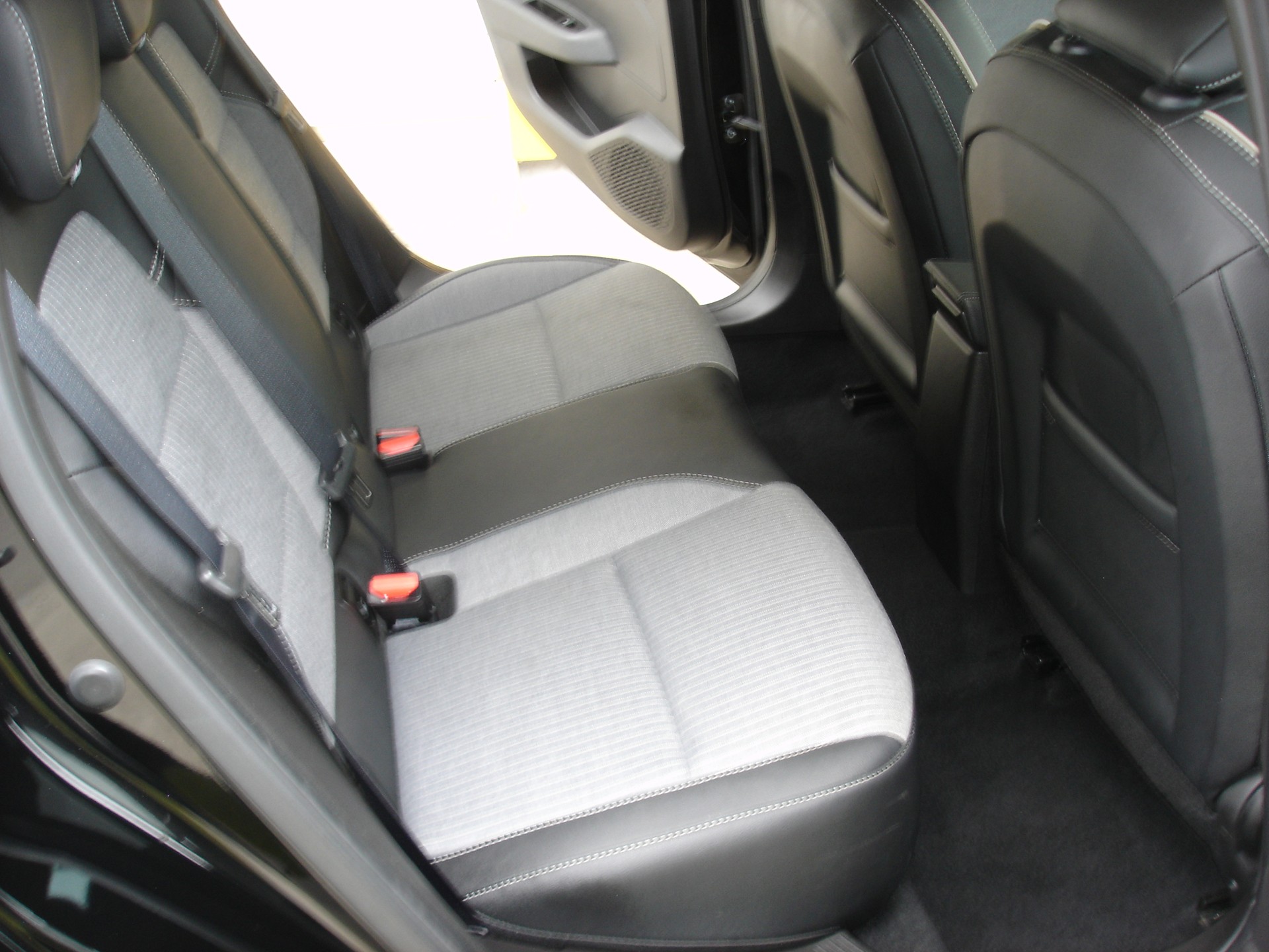 RENAULT Clio 1.0 Techno-image-6