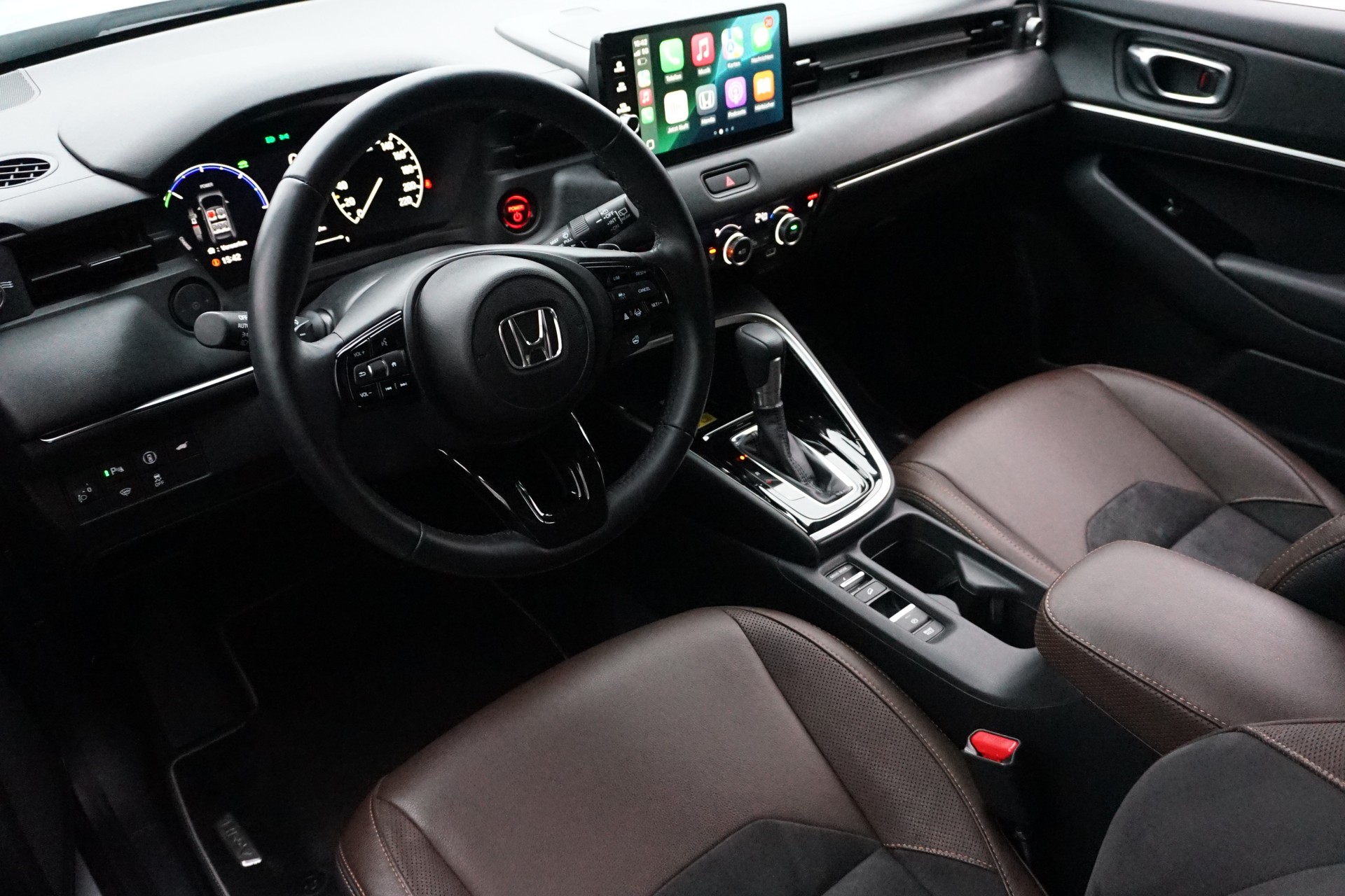 HONDA HR-V 1.5i-MMD Advance "Leder" Voll-Hybrid "aus erster Hand"-image-17