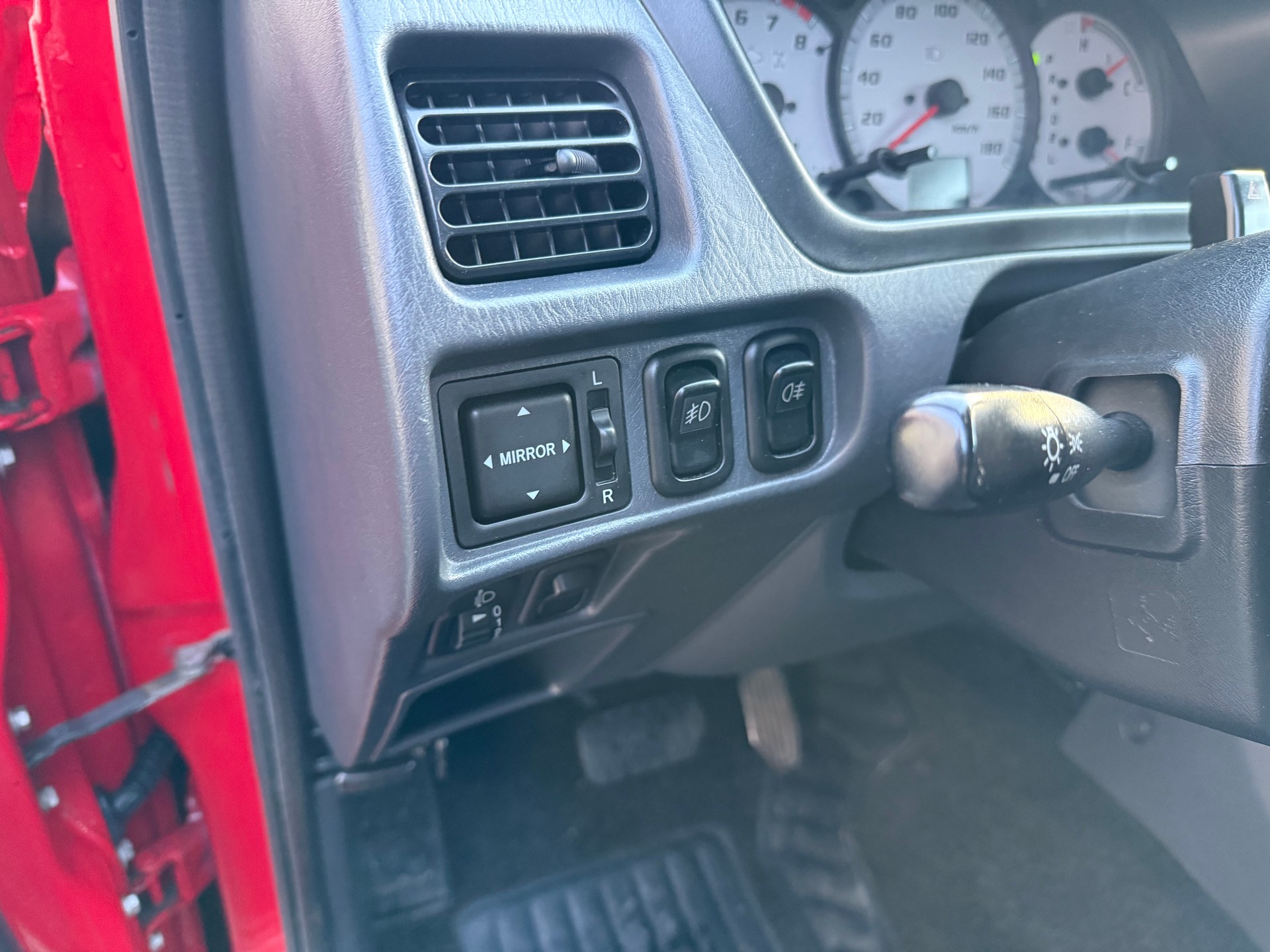 DAIHATSU Terios 1.3 16V 4x4-image-28