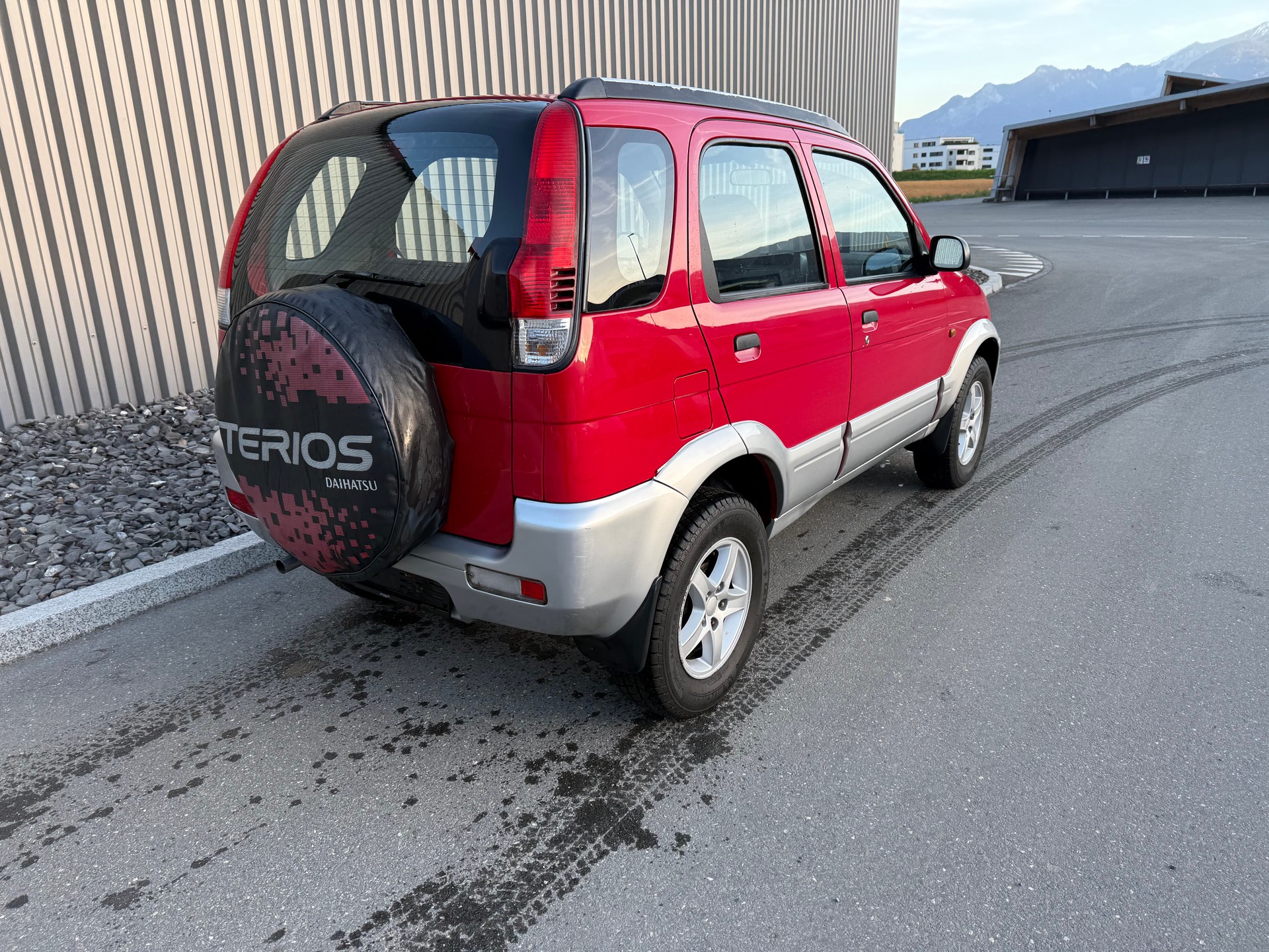 DAIHATSU Terios 1.3 16V 4x4-image-5
