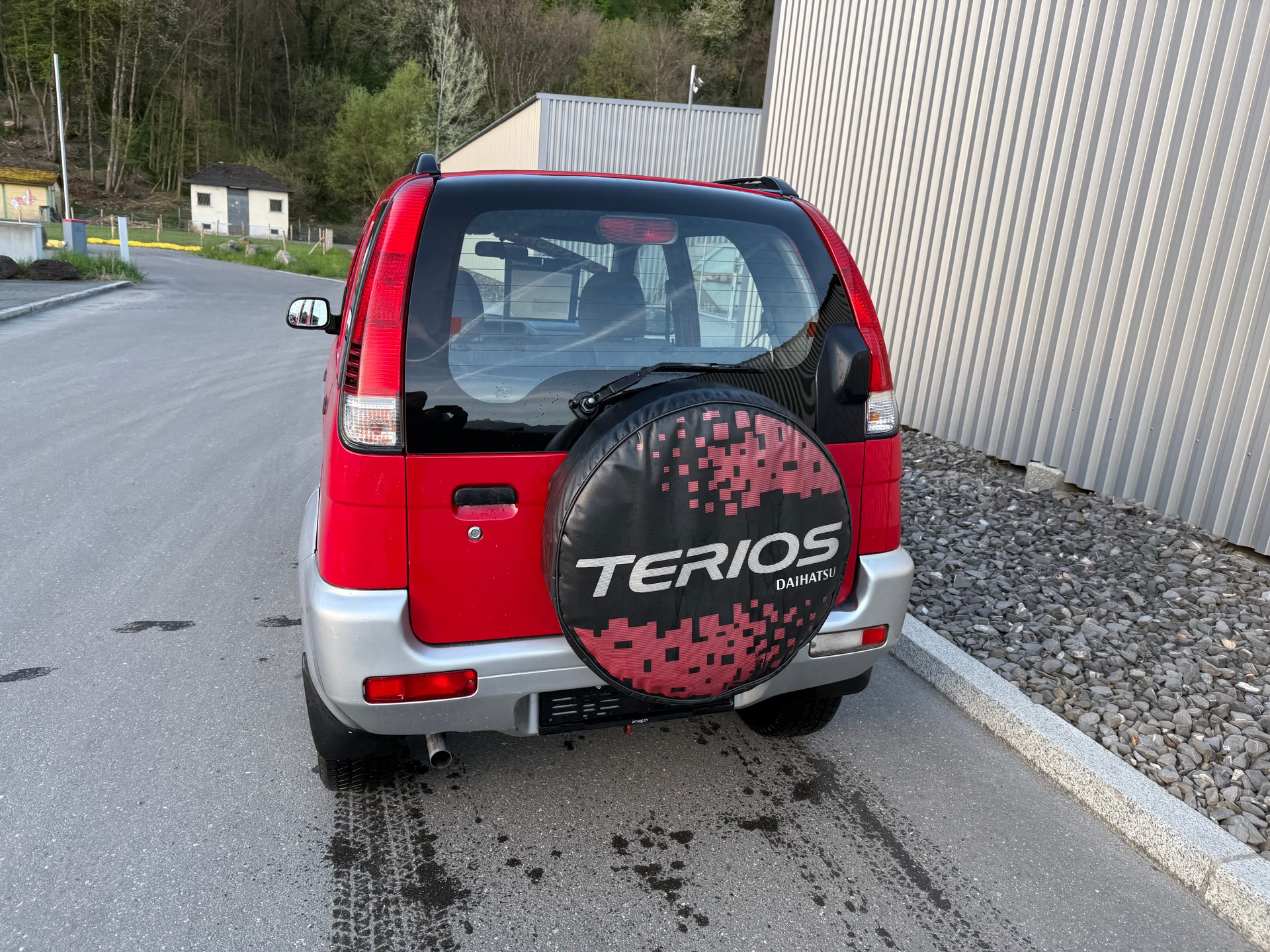 DAIHATSU Terios 1.3 16V 4x4-showroom-element-3