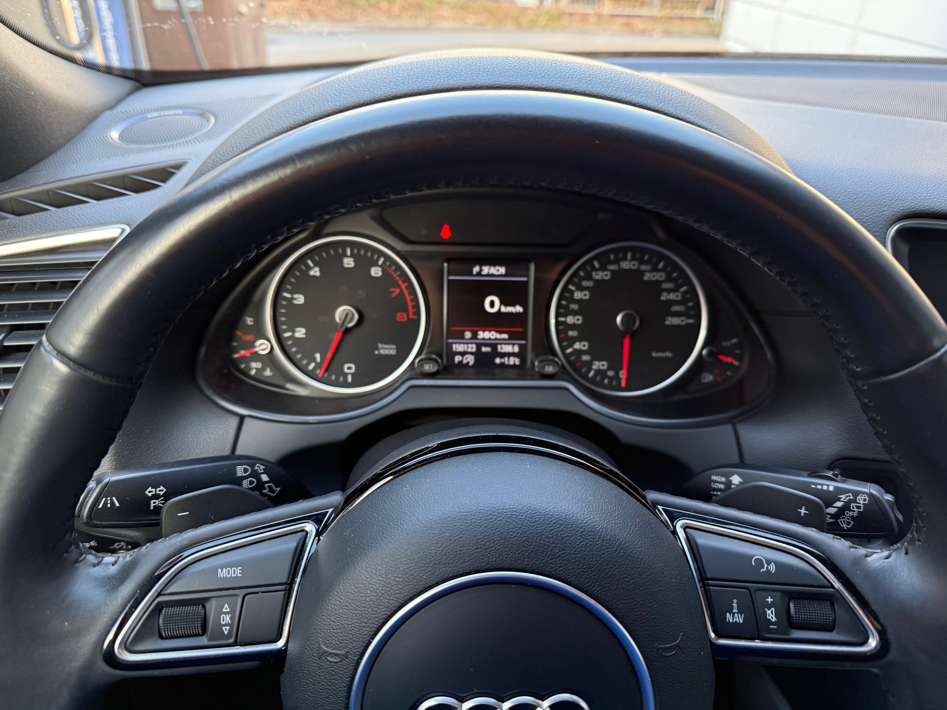 AUDI Q5 3.0 TFSI quattro tiptronic *CH Fahrzeug *Frisch ab MFK *Automat *Tempomat *Panorama *Komfort Schlüssel *8 Fach bereift-image-11